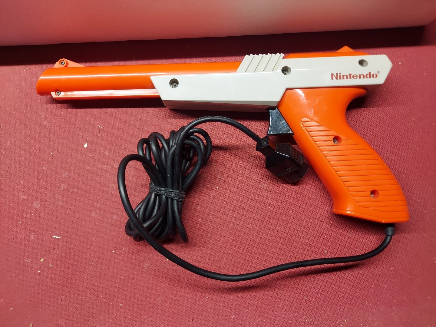 Nintendo NES Action Set Console System Tested Working Controllers Zapper Mario