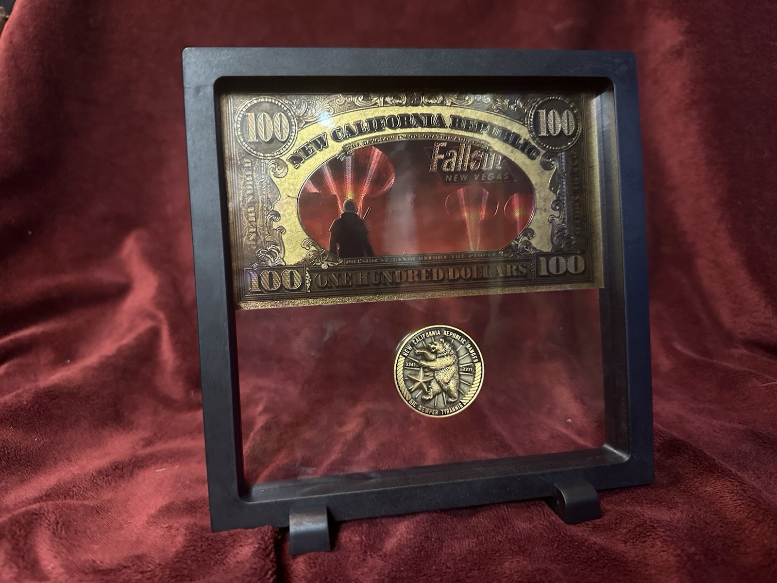 Rare Fallout NCR Novelty’s Bill + Coin | 3D Floating Display