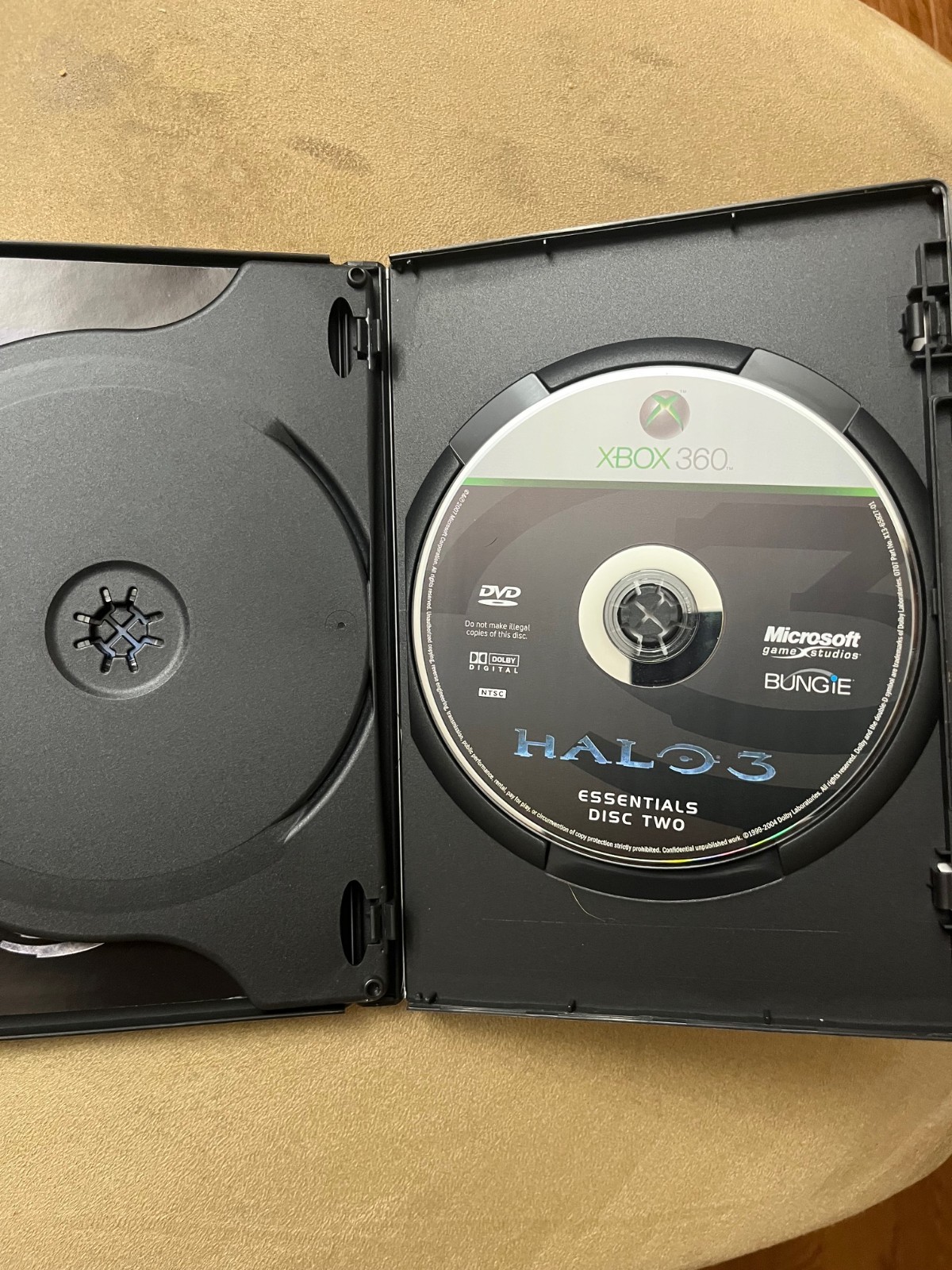 Halo 3: Essentials (Microsoft Xbox 360, 2 Disc Set) Complete CIB