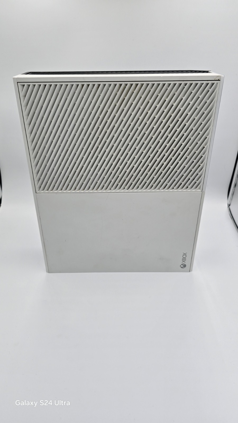 Xbox One 1540 Home Console Blu-Ray Compatible White/black (2015) Microsoft