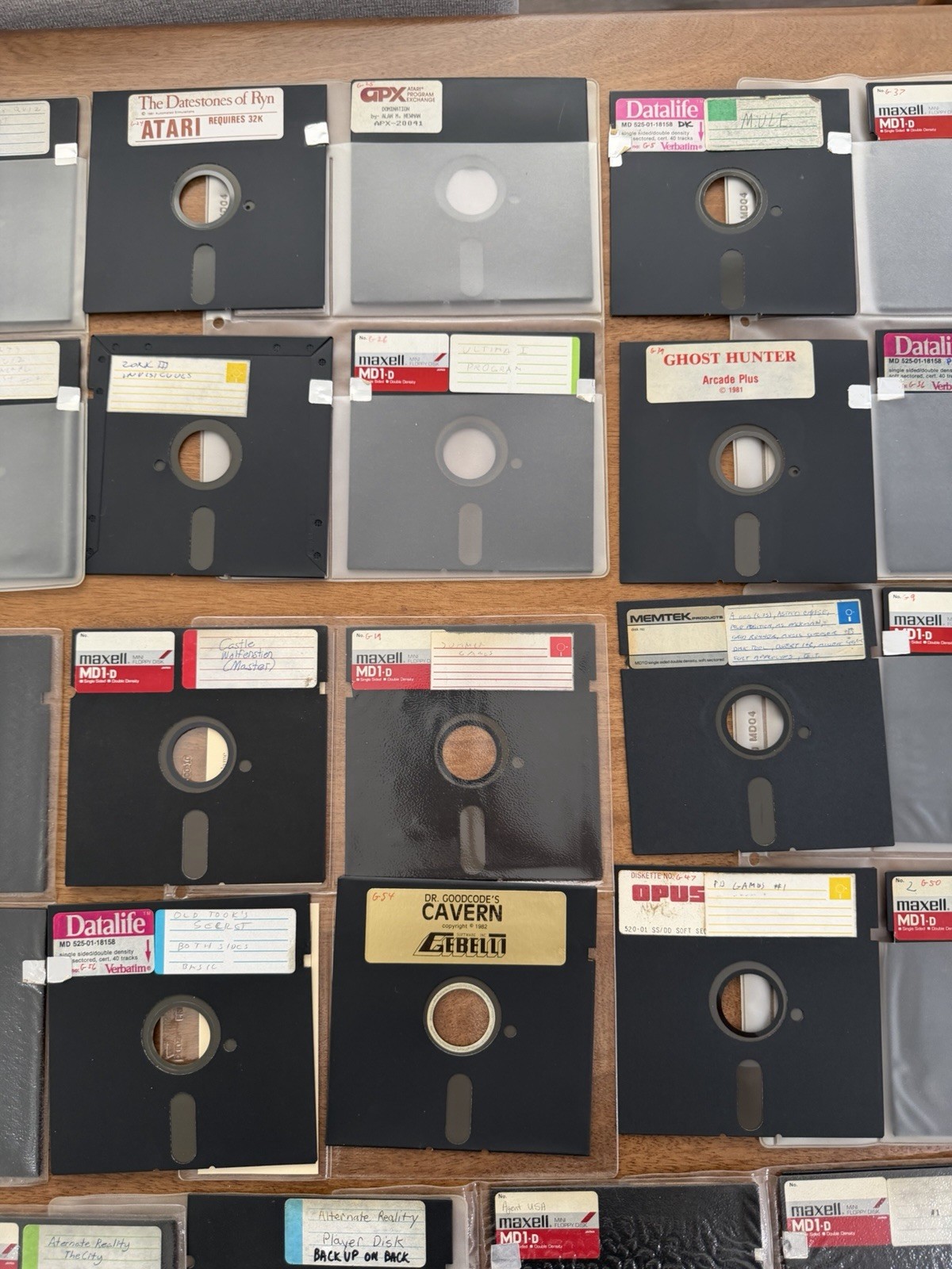 Vintage Atari 800 5.25″ Floppy Disk Lot of Over 100 Video Games, 109 Total Disks
