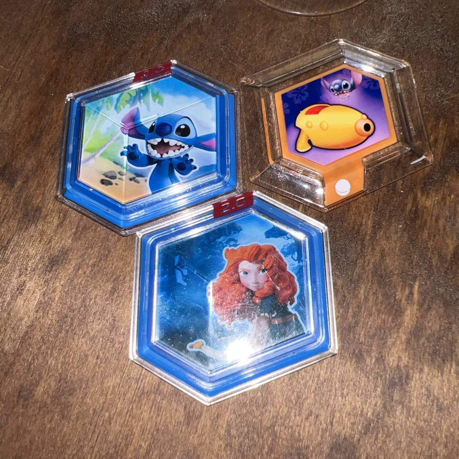DISNEY INFINITY 2.0 FIGURES MERIDA, STITCH AND 3 POWER DISCS