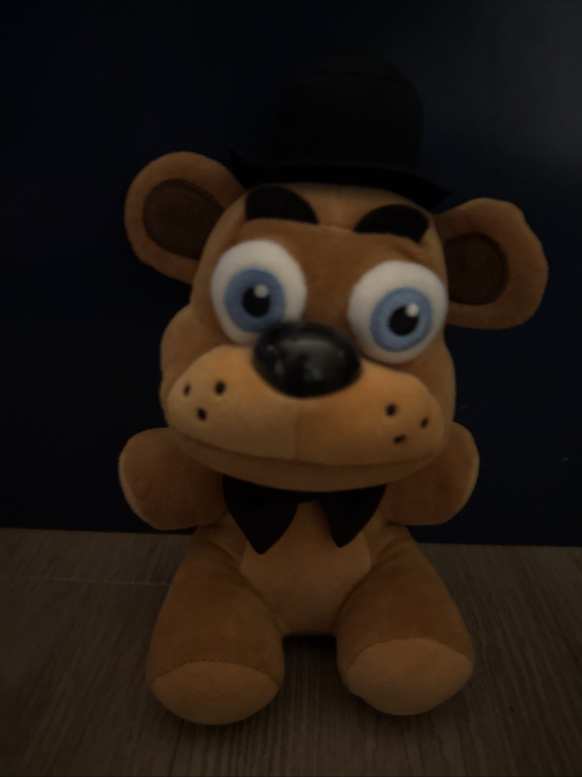 FREDDY FAZBEAR FUNKO FIVE NIGHTS AT FREDDIES & FREDDY FAZBEAR JAZWARES PLUSHIES