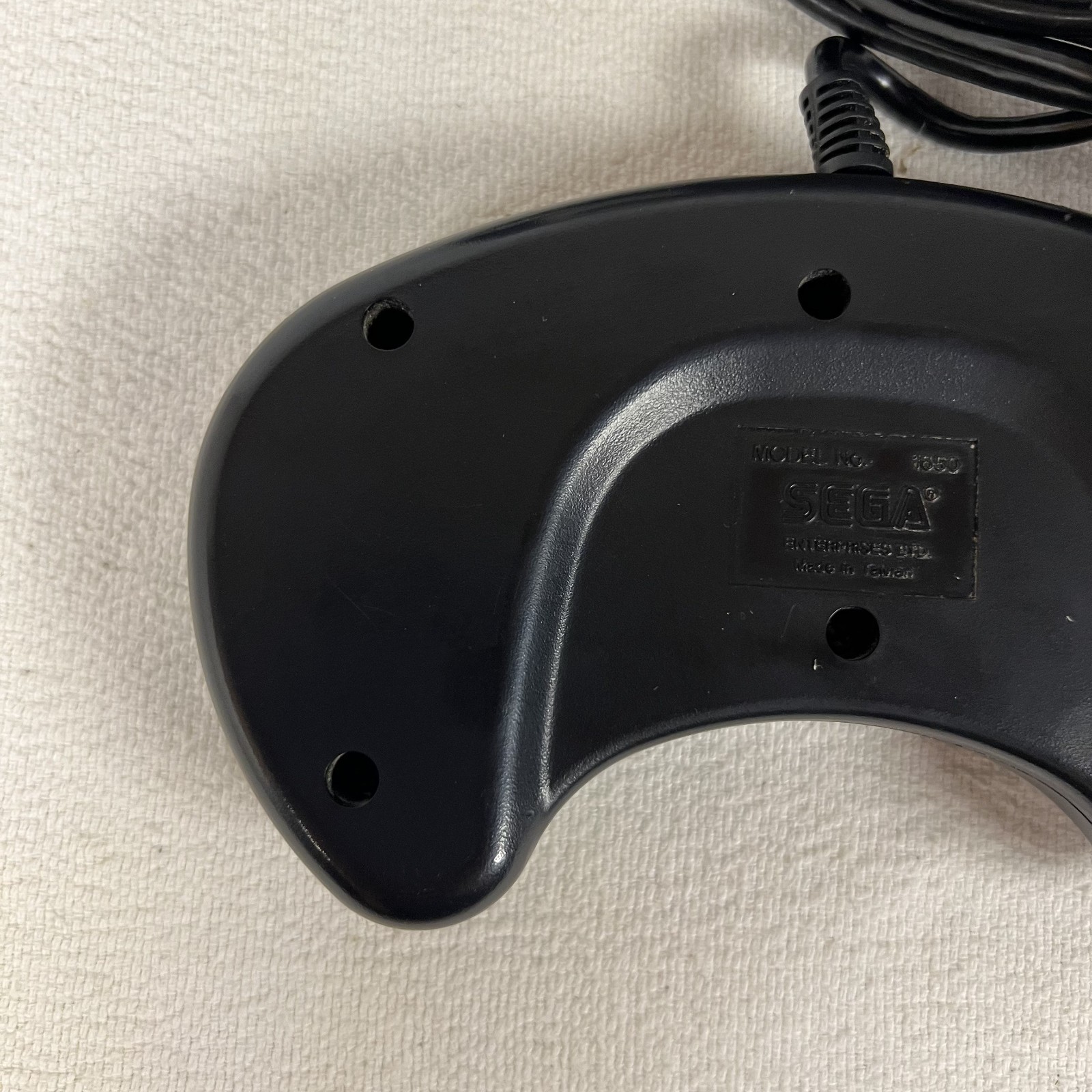 OEM Official Sega Genesis Control Pad 3 Button Controller 1650 With Box Tested