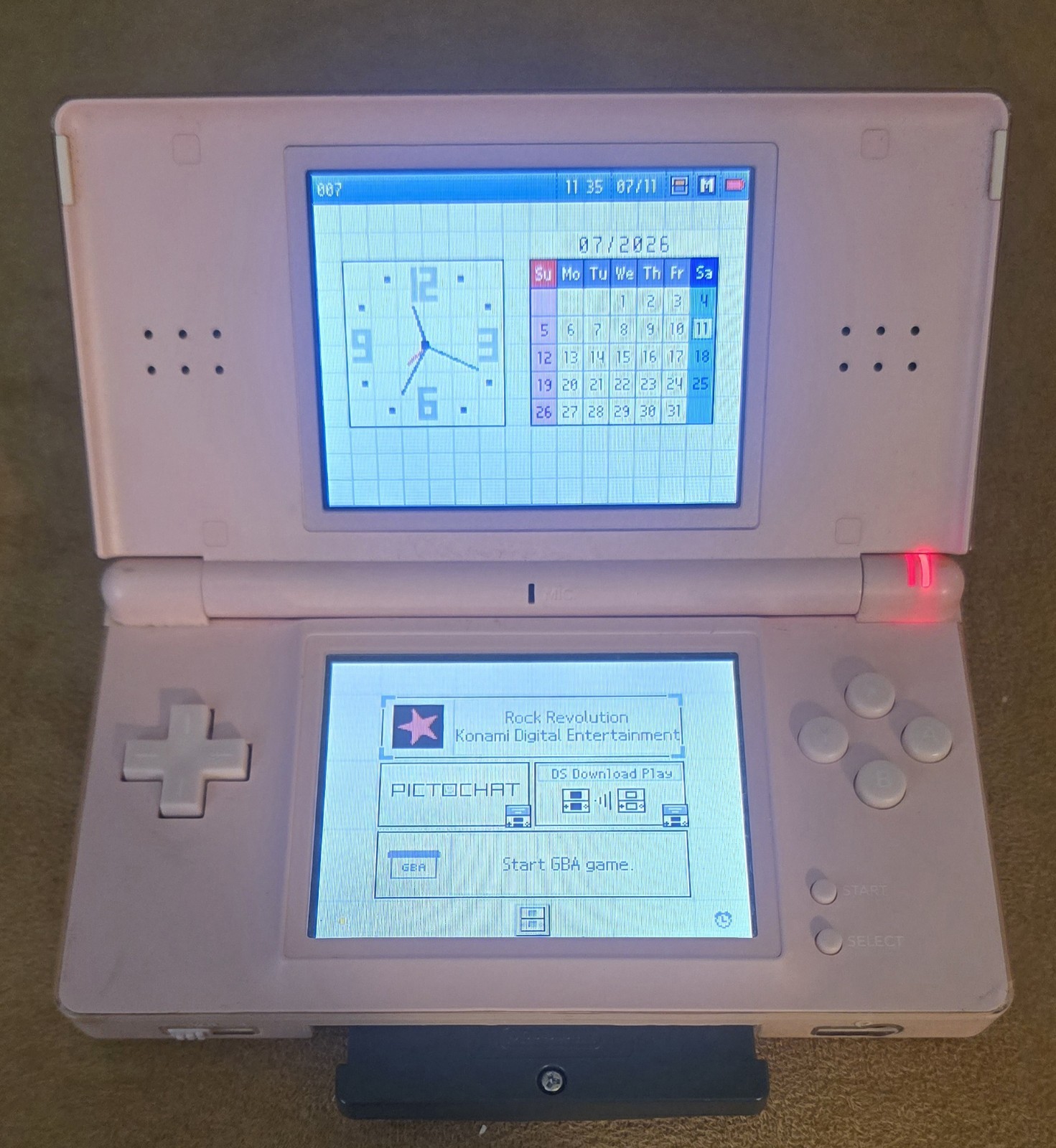 Nintendo DS Lite – PINK Tested Working No Charger Included **read**