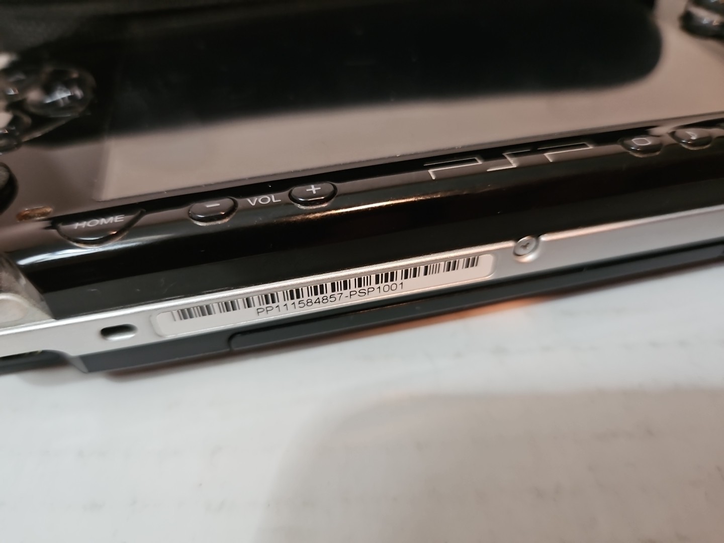 Sony PlayStation PSP-1001 Black Console Cards Charge Case 2 Games 1 Movie READ
