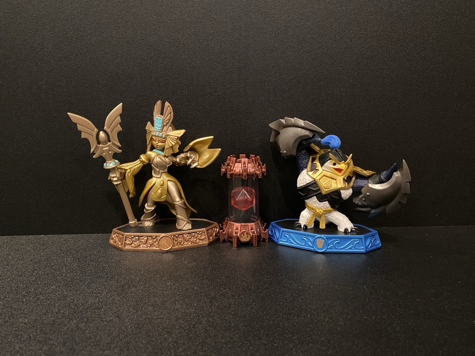 Skylanders King Pen Golden Queen Fire Reactor Creation Crystal Lot of 3 Figures