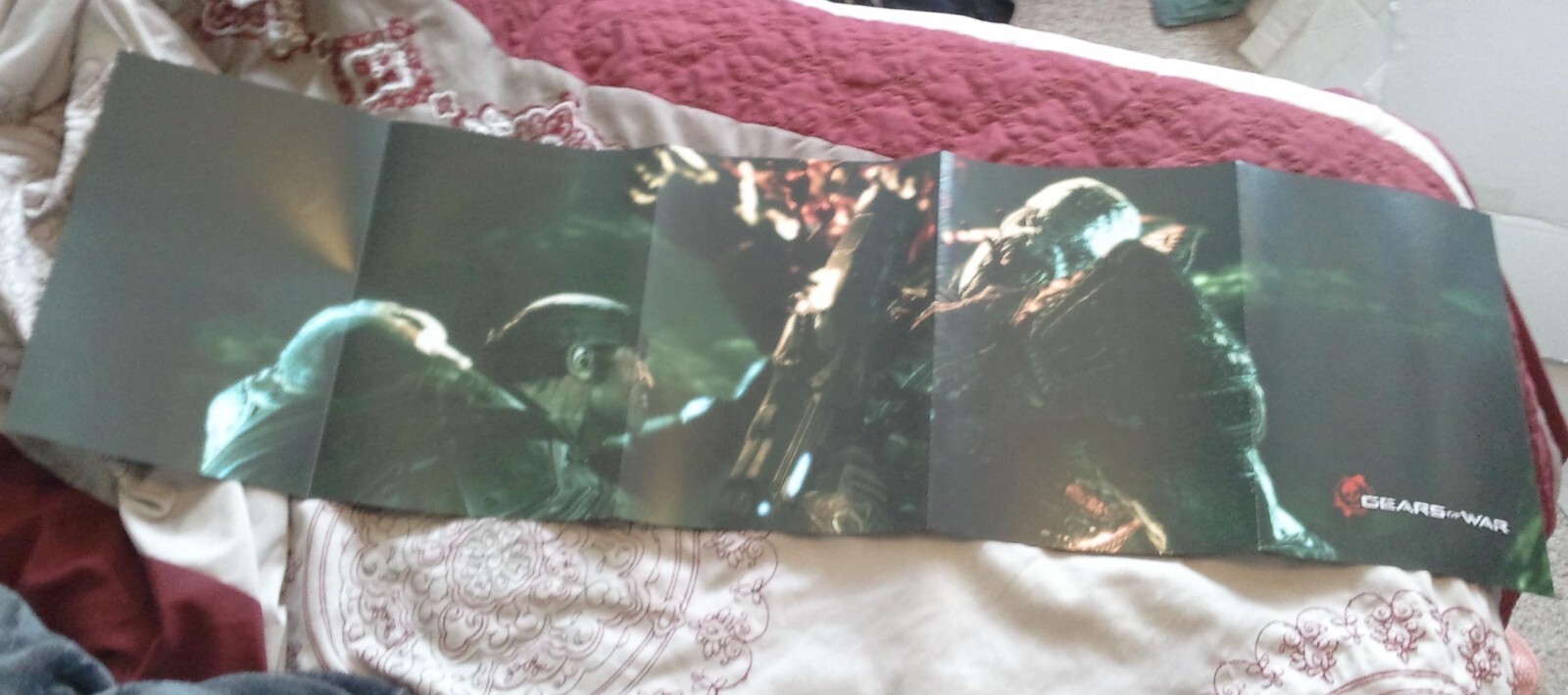 Gears of War Poster Xbox 360 Microsoft Epic Games Marcus Fenix Chainsaw Netflix