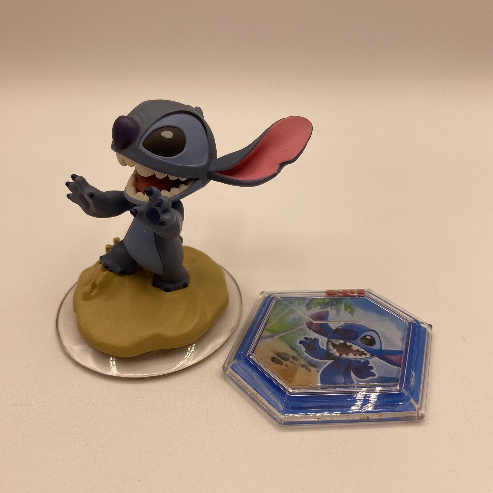 Disney Infinity Stitch Game Figure & Power Disk 2.0 # INF-1000118 & INF2000105