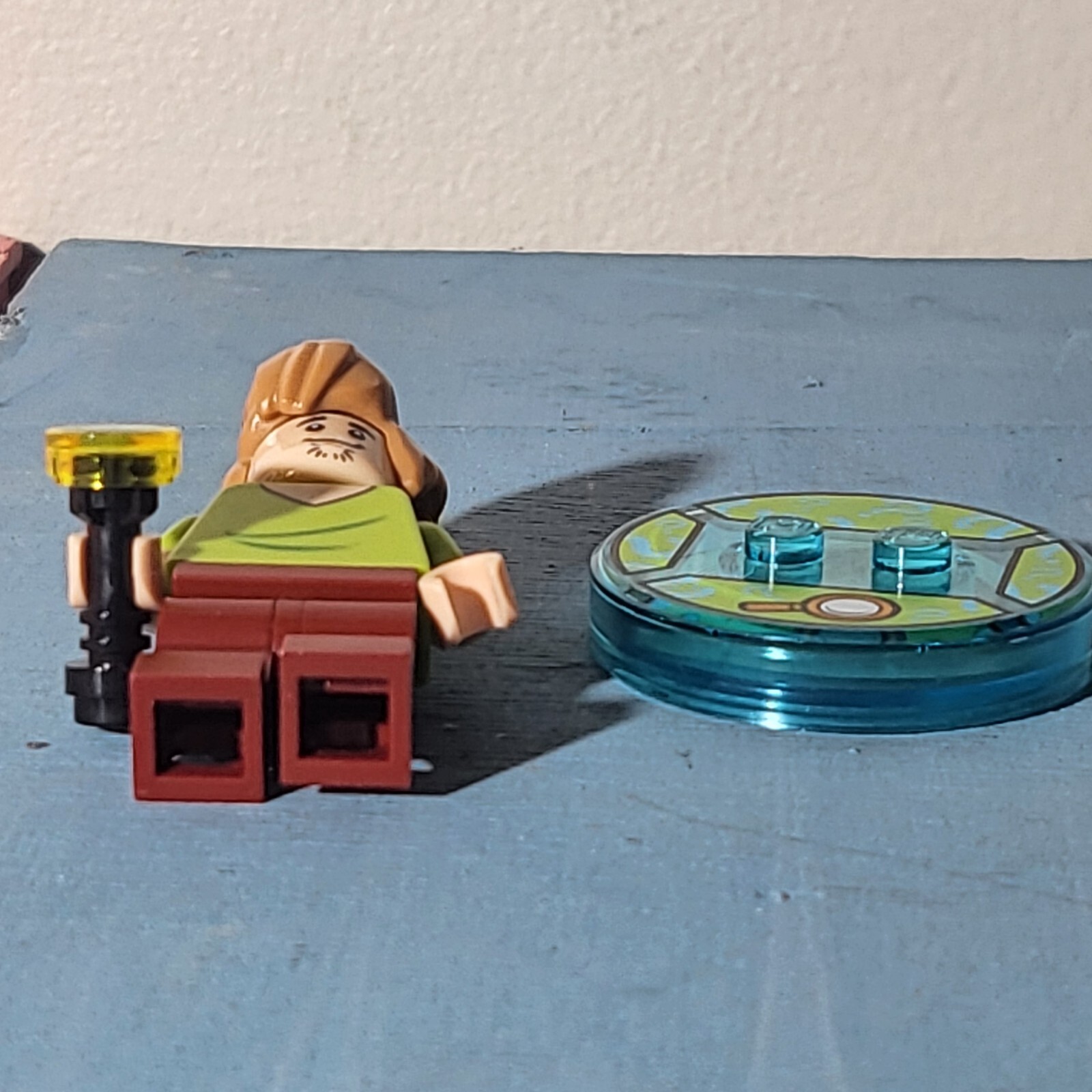 Lego Dimensions Scooby Doo Shaggy Figure And Tag Base/disc With Flashlite