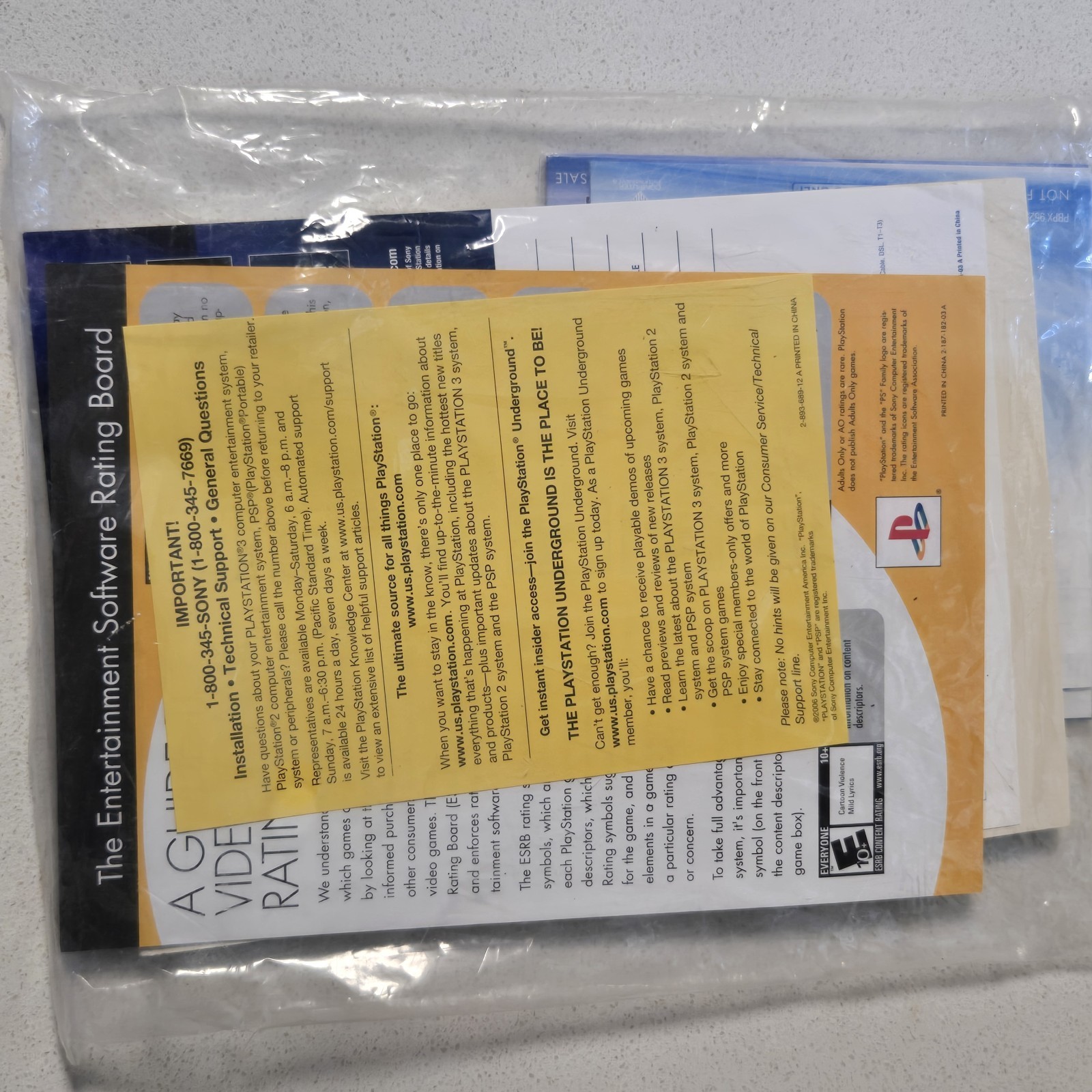 Sony Playstation 2 PS2 SCPH-77001 Online Start Up Disc 4.0 Manual Inserts NEW