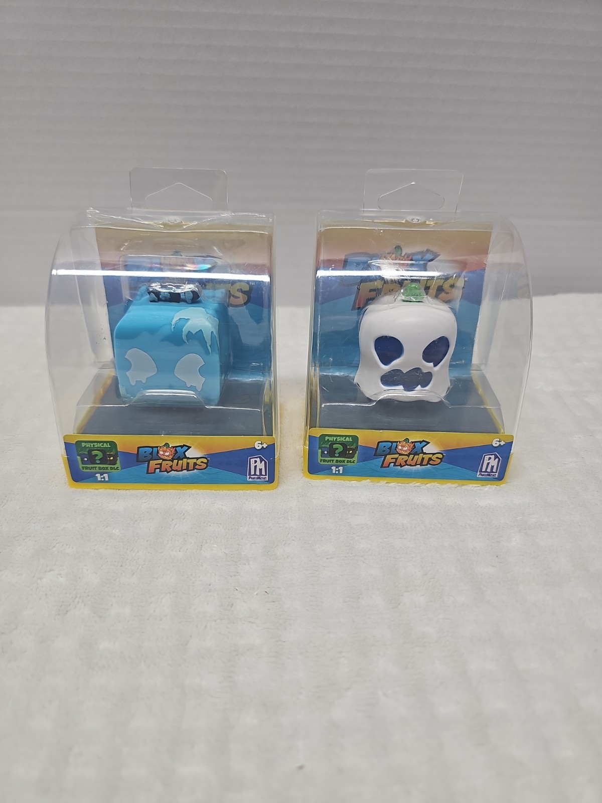 PhatMojo Blox Fruits Collectibles Set of 2 Fruit Box DLC Physical Figures