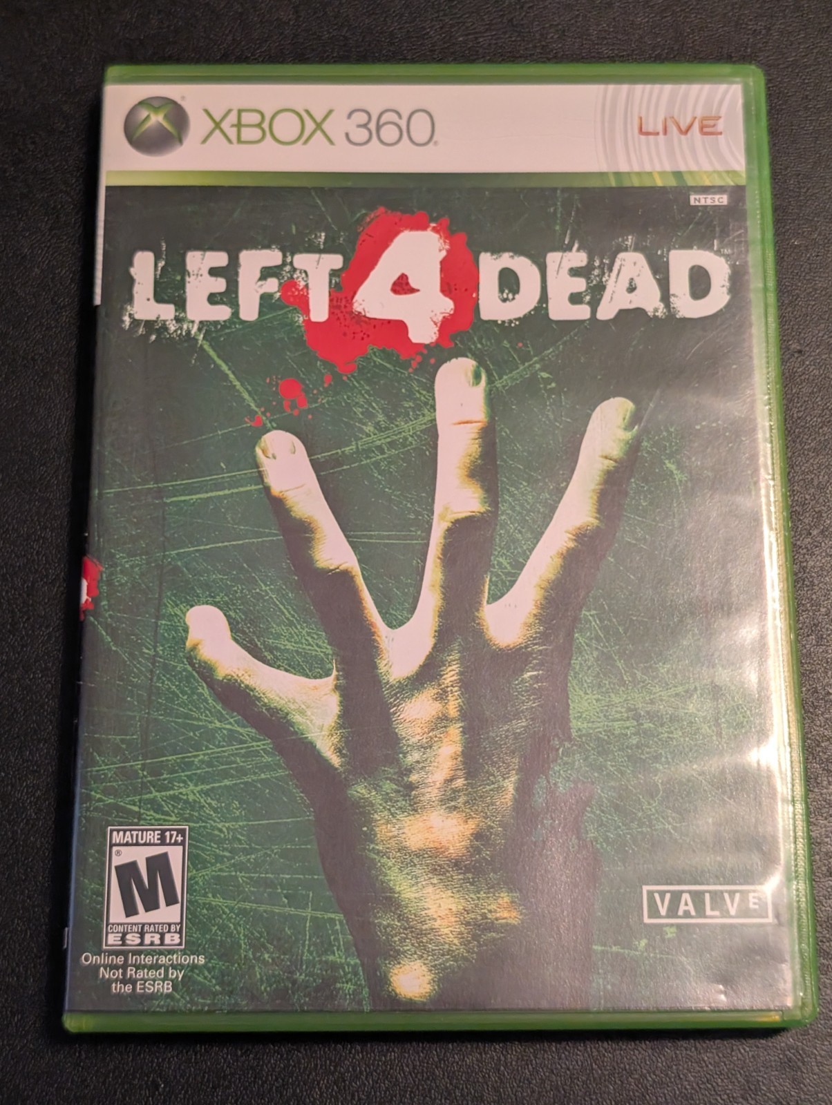 Left 4 Dead (Xbox 360) – Complete in Box (CIB) with Manual