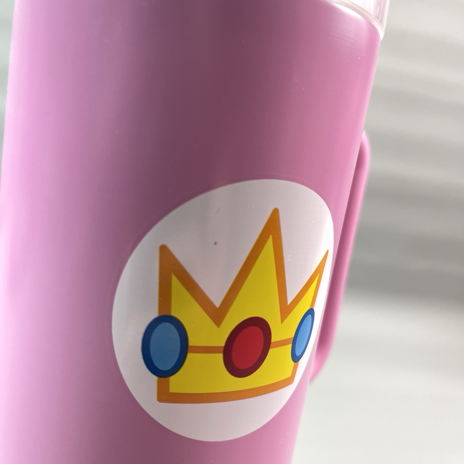 Nintendo Super Mario Princess Peach Pink 40oz Tumbler Pyramid America