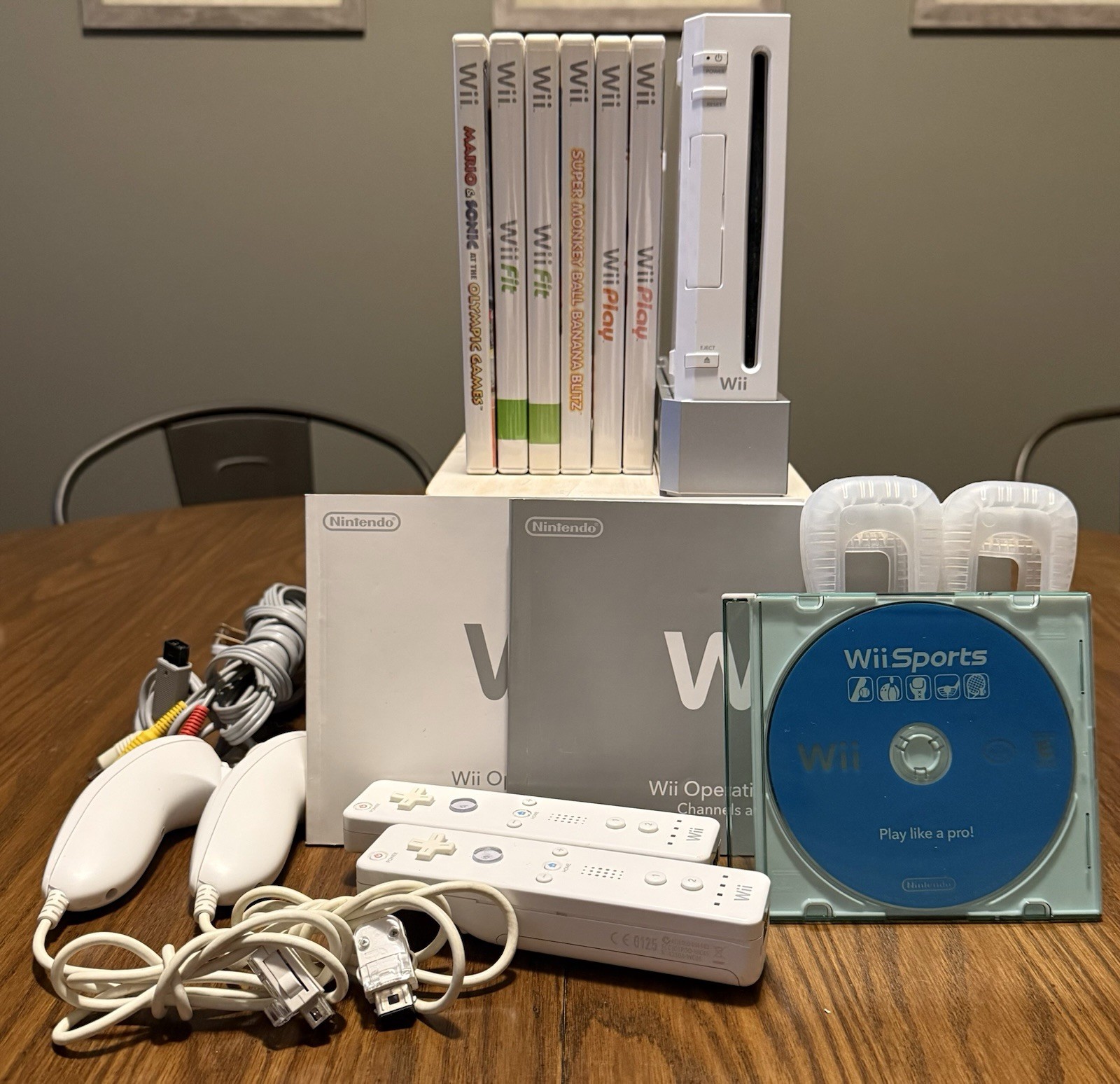 💎 Nintendo Wii RVL-001 Bundle w/2 Wii Remotes, Nunchucks + Games – Wii Sports!