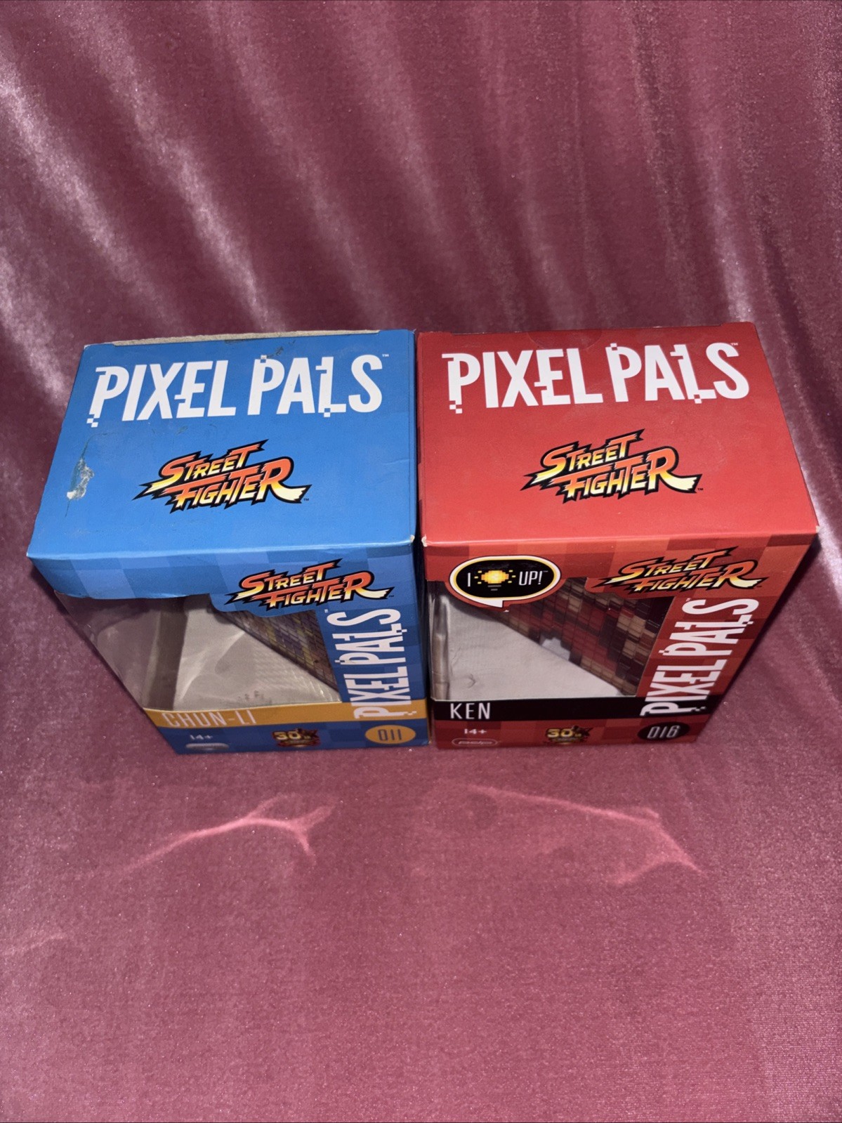 Pixel Pals: Street Fighter 30th Anniversary -Ken #016 And Chun Li#011