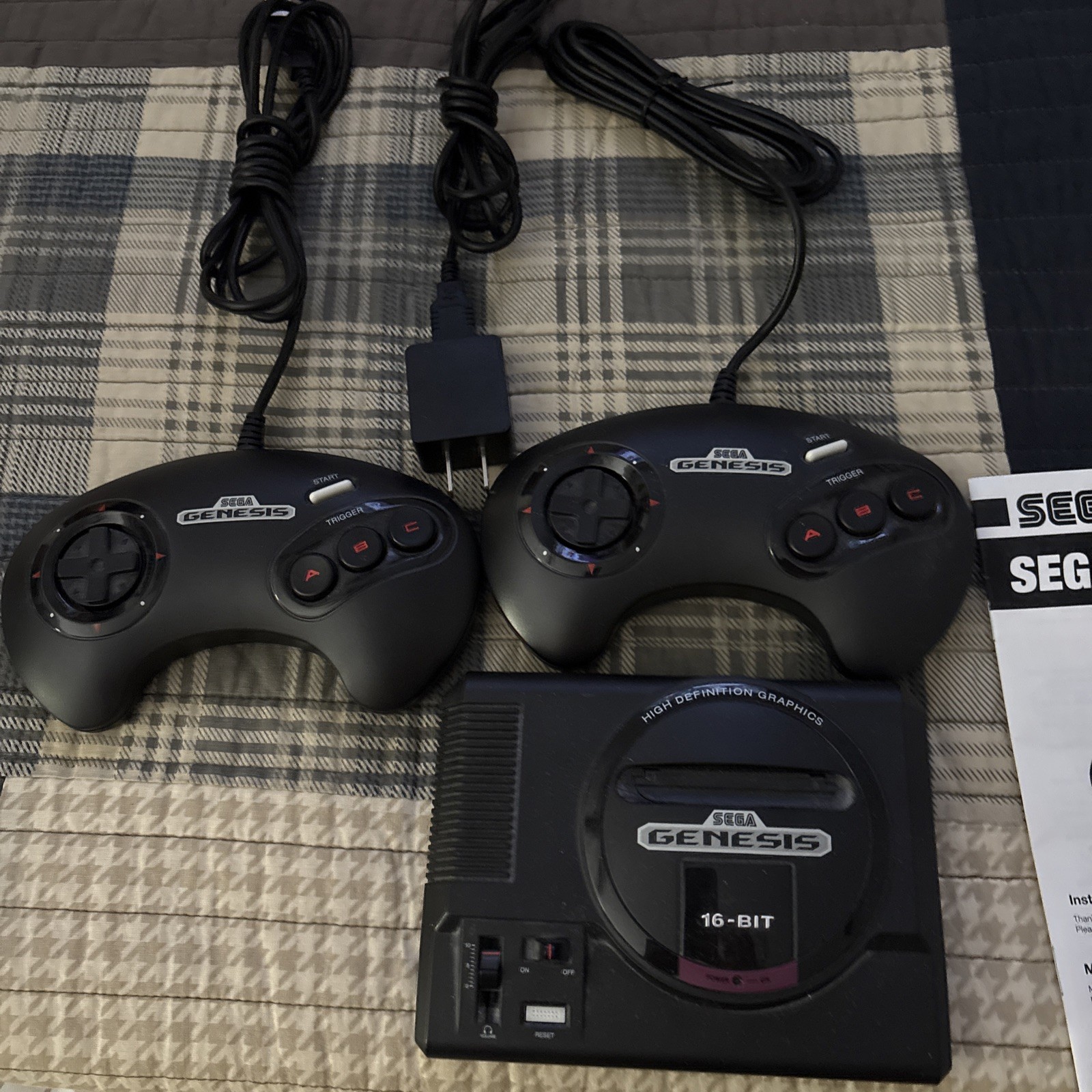 Sega Genesis Mini Classic Console 16 Bit MK-16000 W/ 2 Controllers & power cord