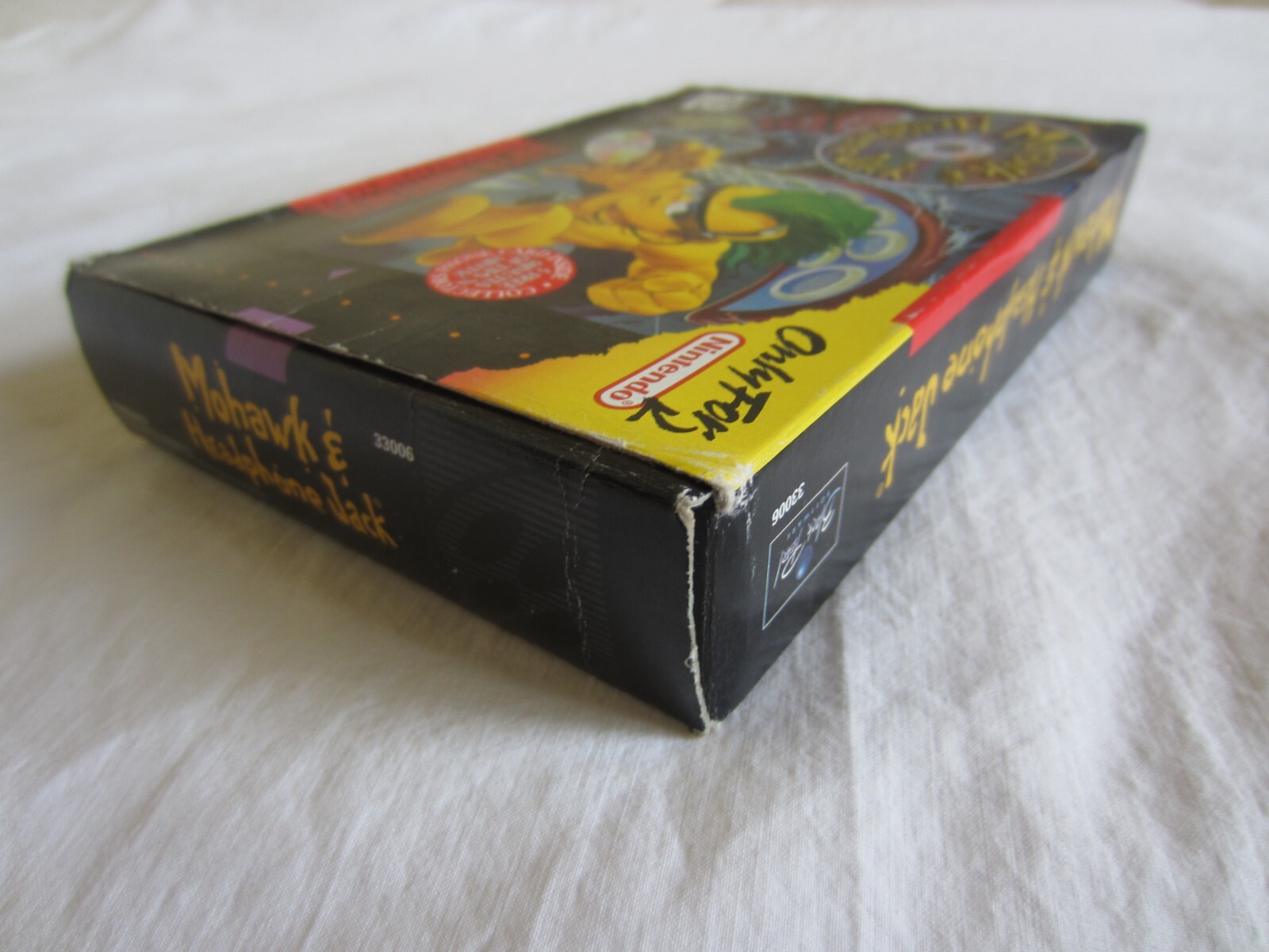 Mohawk and Headphone Jack SNES Super Nintendo CIB 100% Complete Phone Card RARE