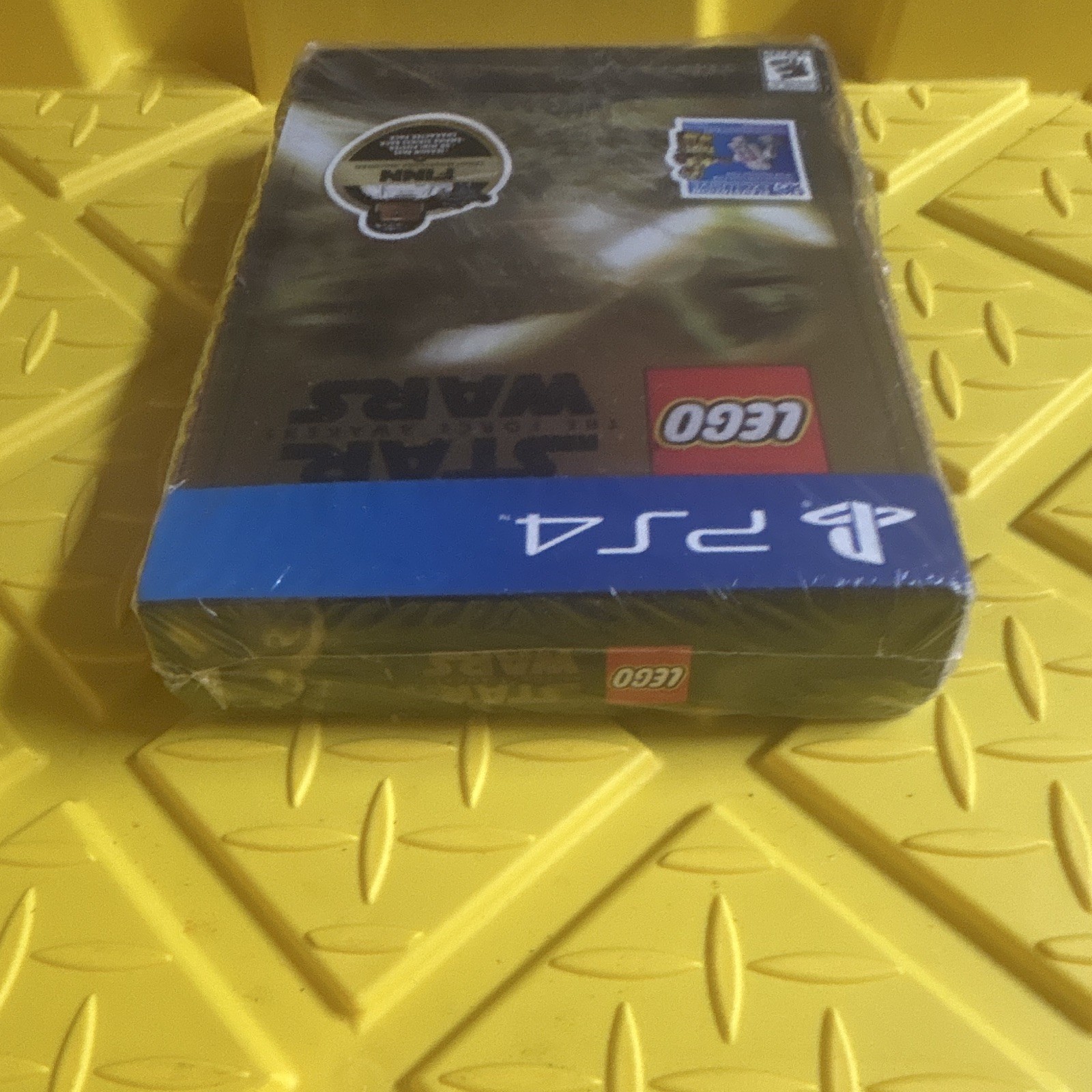 Warner Bros. LEGO Star Wars: The Force Awakens PS4 Deluxe Edition E10+ 2016