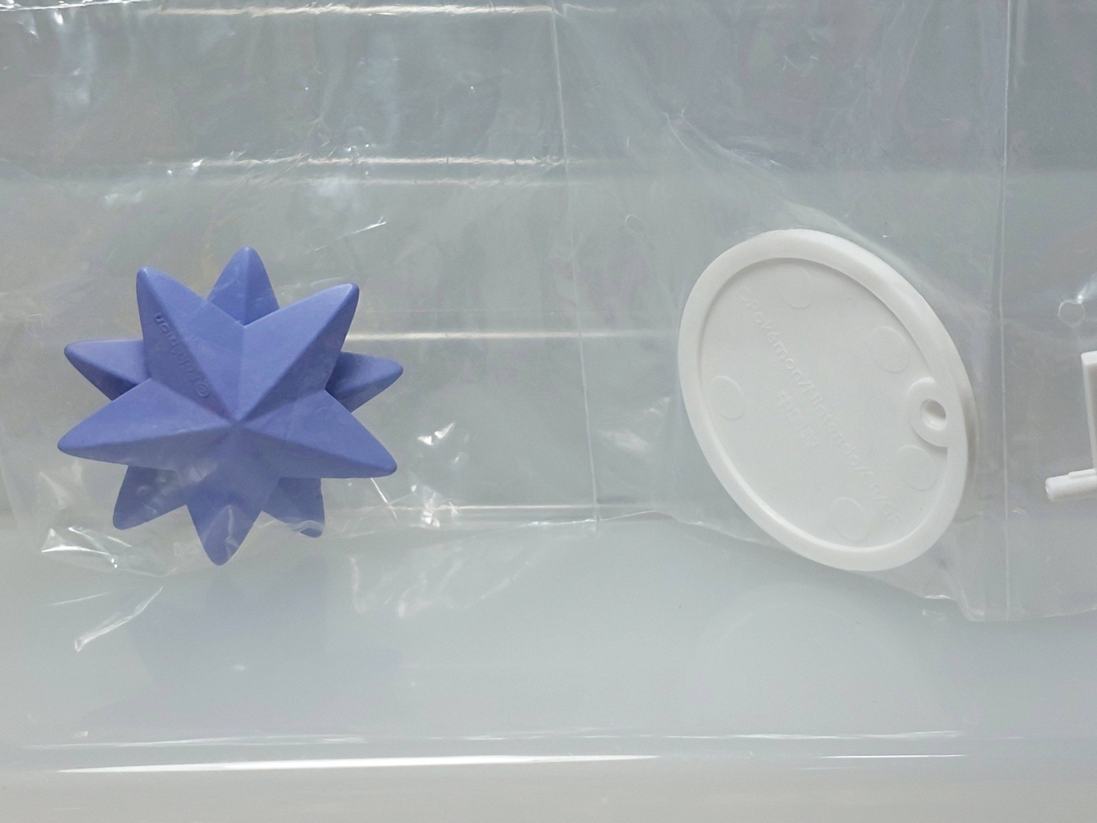 Pokemon Center 2024 Pokémon Iu Koto o Kikana Starmie Figure New 0.8in