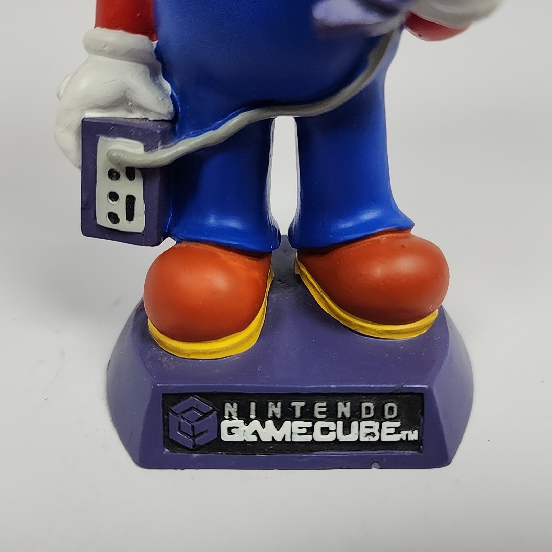 Nintendo GameCube Mario Bobblehead Figure 2002 Target Exclusive Limited Edition