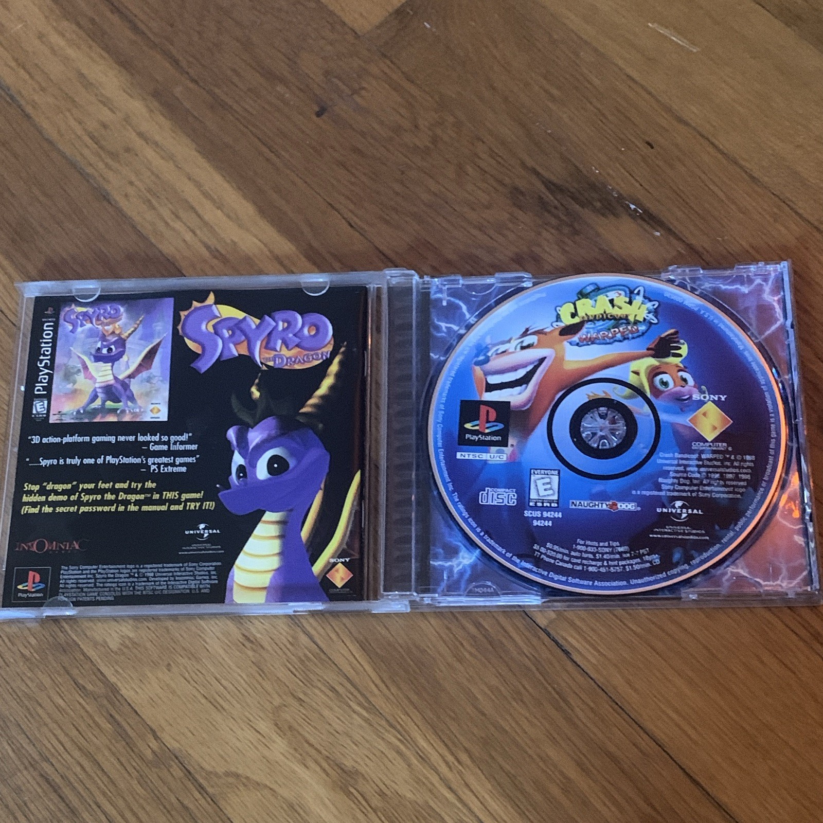 Universal Crash Bandicoot 3: Warped PS1 E NTSC-U/C Crash Bandicoot Series