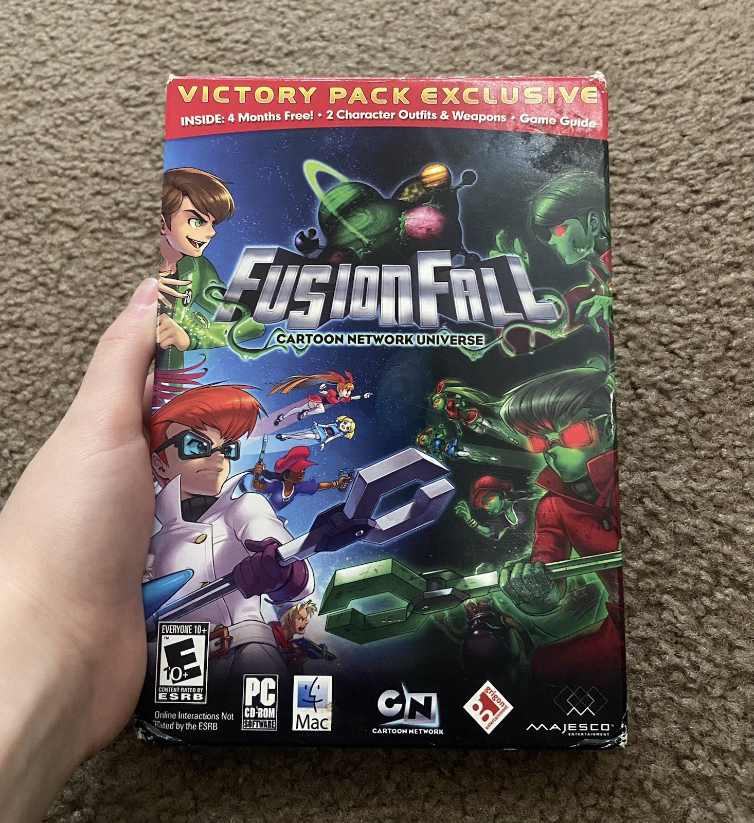 FusionFall: Cartoon Network Universe Victory Pack PC/Mac Disc Box Manual
