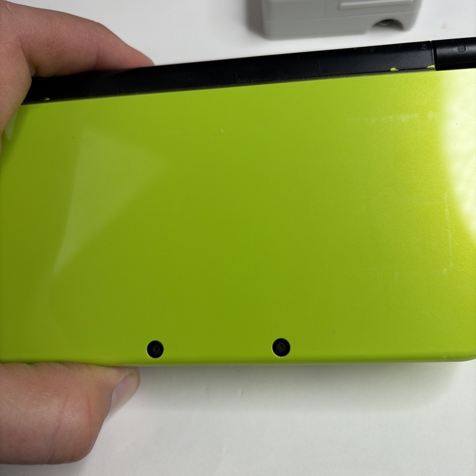 Nintendo New 3DS XL – Lime Green Mario World Console US Model W Charger Stylus