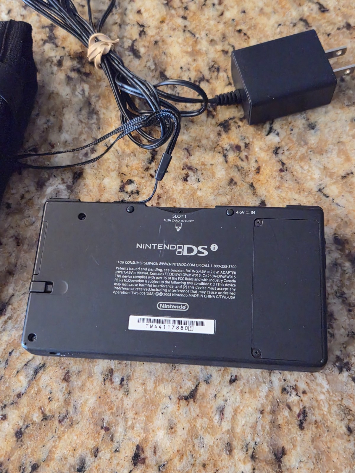 Nintendo DSi Handheld Console Black With Charger Tested
