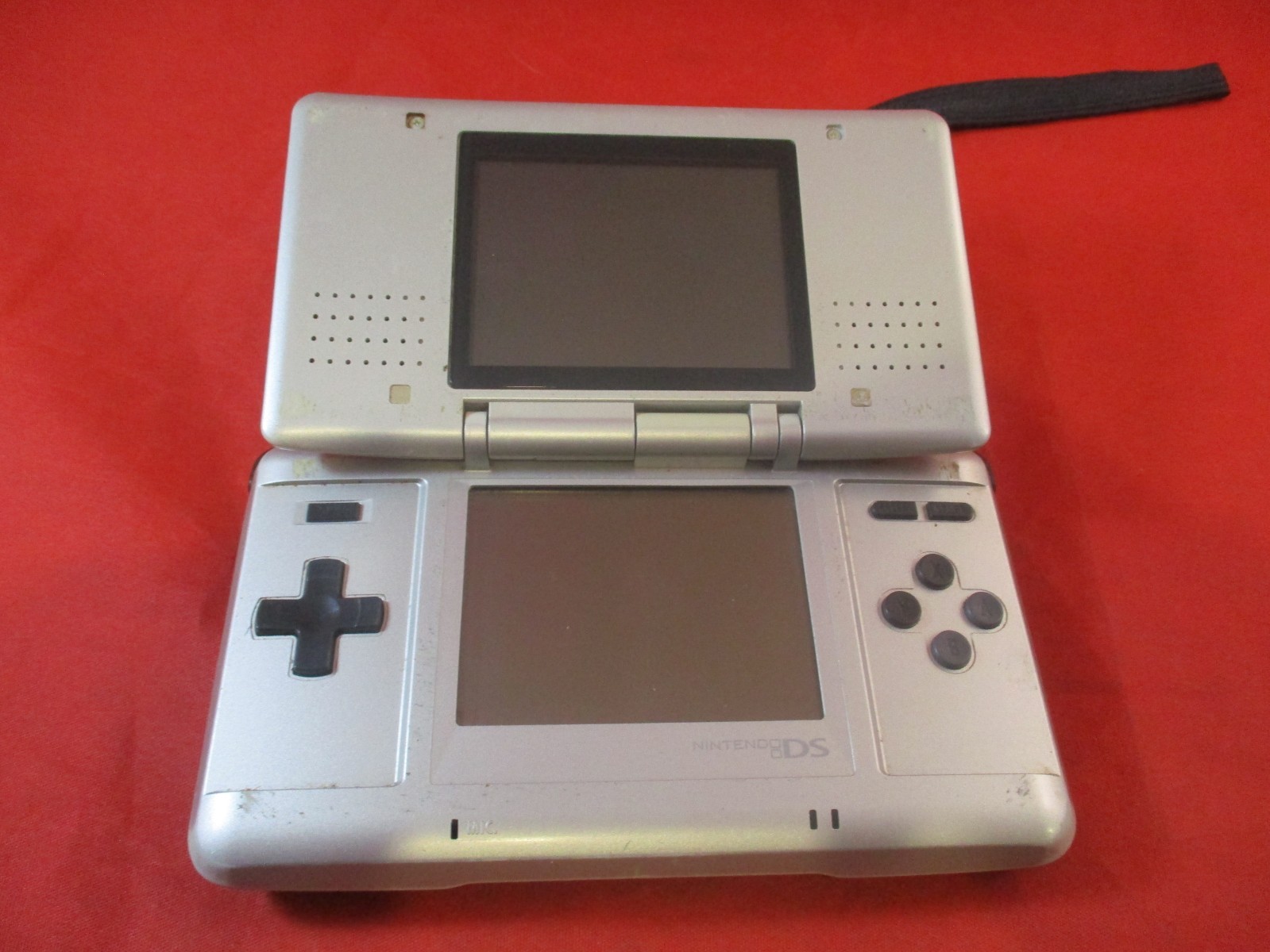 Original Nintendo DS Console System w/ Pirates of Carribean GBA game WORKS!
