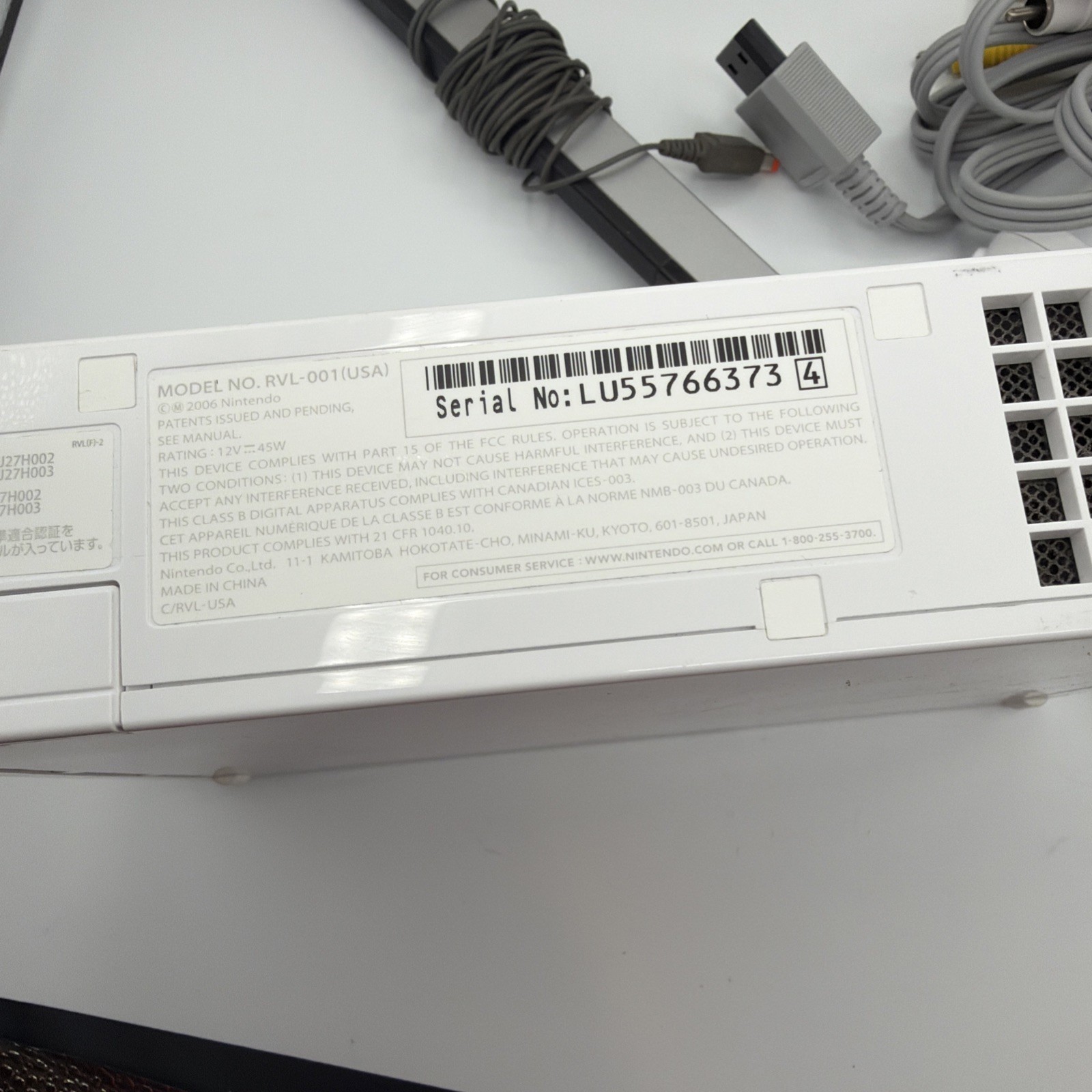 Nintendo Wii RVL-001 Console Bundle 1 Controller 1 Nunchuck 16 Games Tested