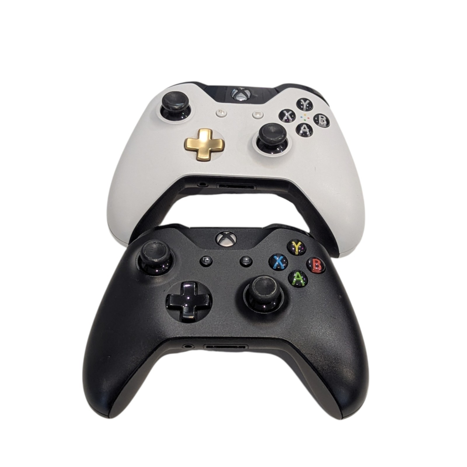 Microsoft Xbox One Wireless Controllers 1697 1708 Tested – Black And White