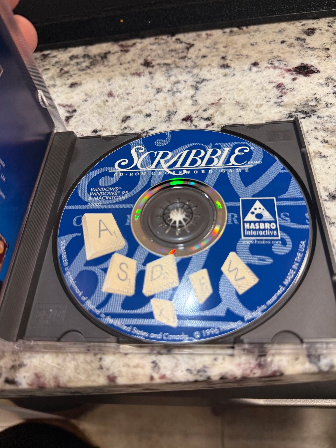 Scrabble CD-ROM Crossword Game PC Windows Mac Video Game Multiplayer Hasbro
