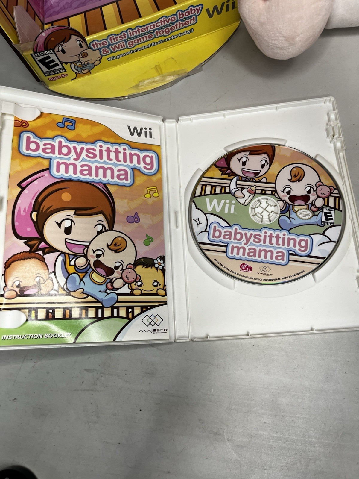 Majesco Babysitting Mama Nintendo Wii 2008 Manual Included w/ Baby Doll