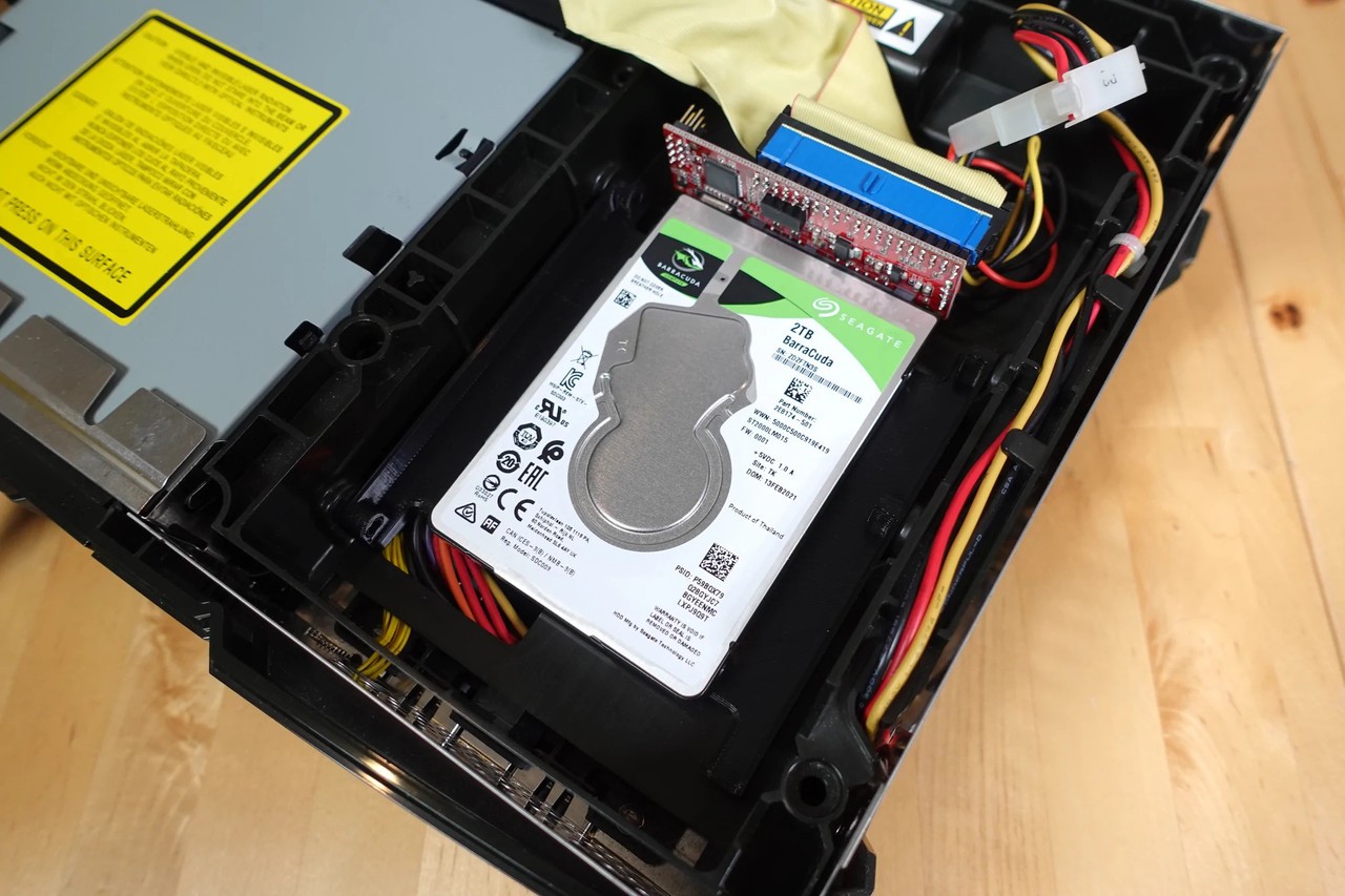 2.5-In. to 3.5-In. Hard Drive Adapter for Xbox – Retro Frog