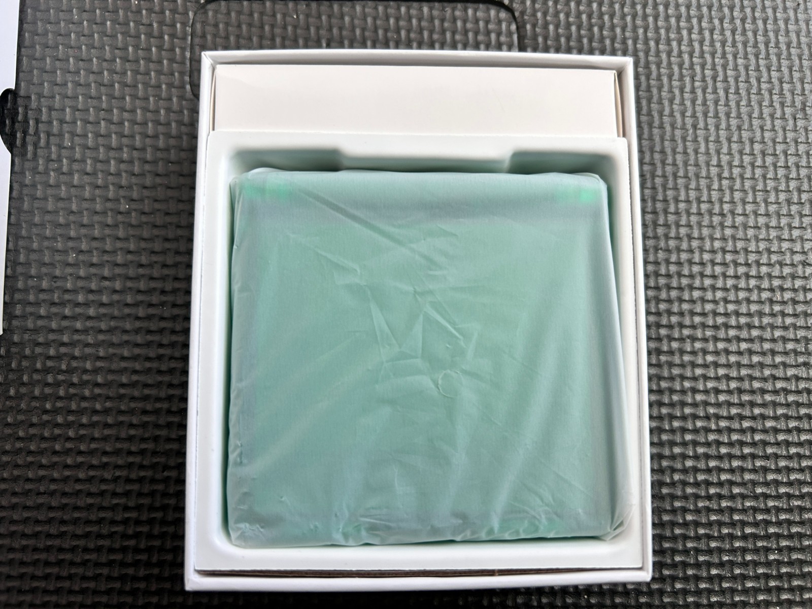 ANBERNIC RG35XX SP (TRANSPARENT GREEN) KNULLI 2 OS (64GB GAME CARD) (GXRG)