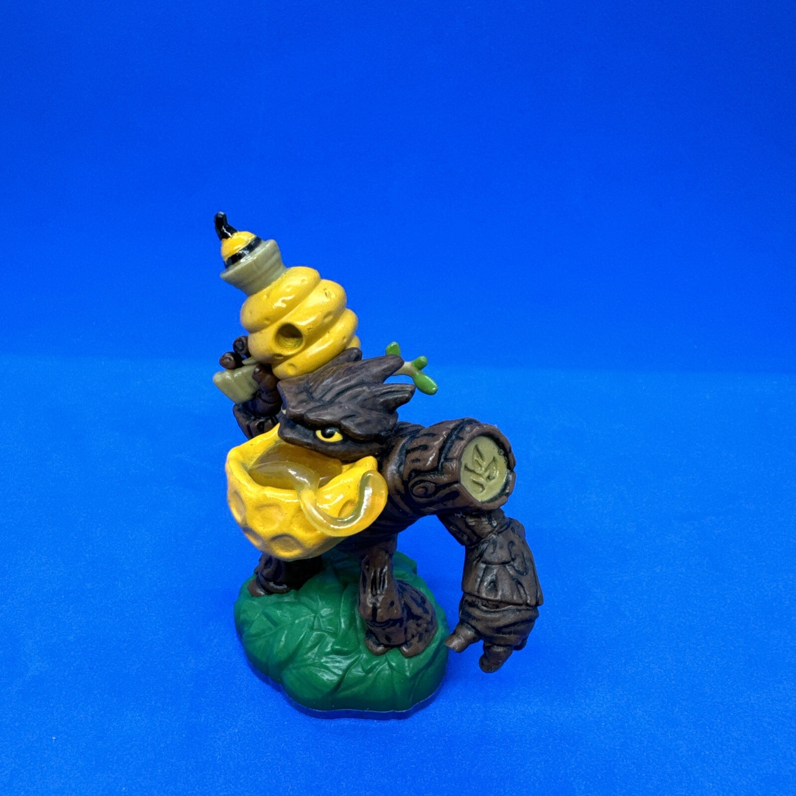 Skylanders Swap Force – Lightcore Bumble Blast Figure – Life Element – Blue Base