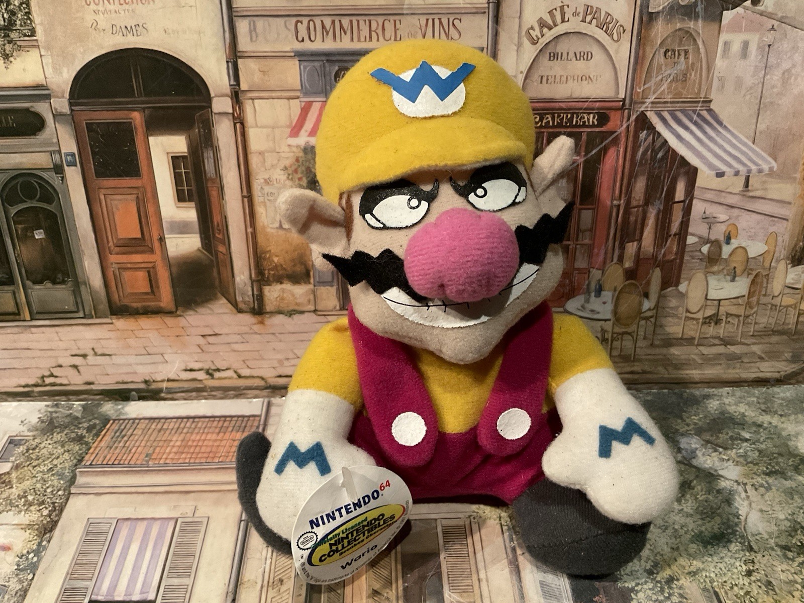 VINTAGE 1997 BD&A NINTENDO MARIO 64 “WARIO “ BEANIE PLUSH DOLL W/HANG TAG(READ)