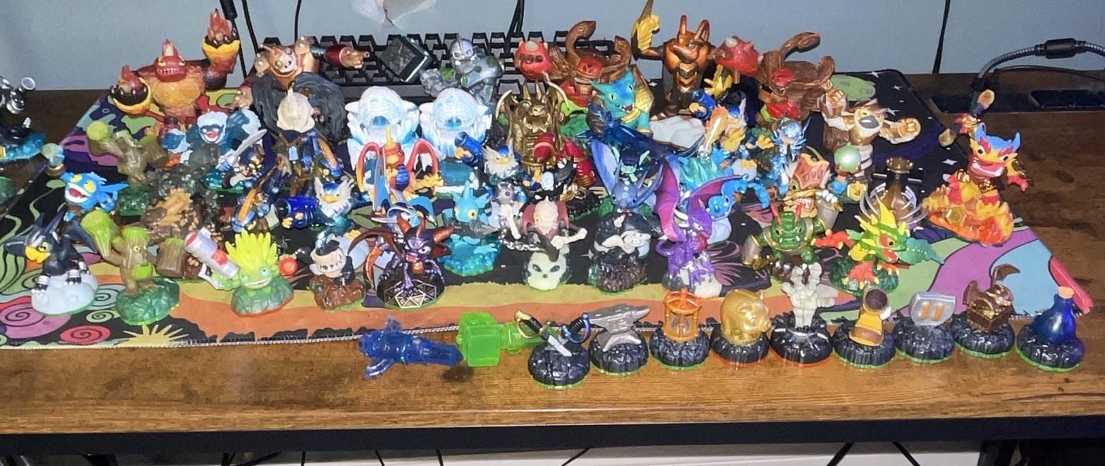 Sky landers collection with legendary and dark edition sets