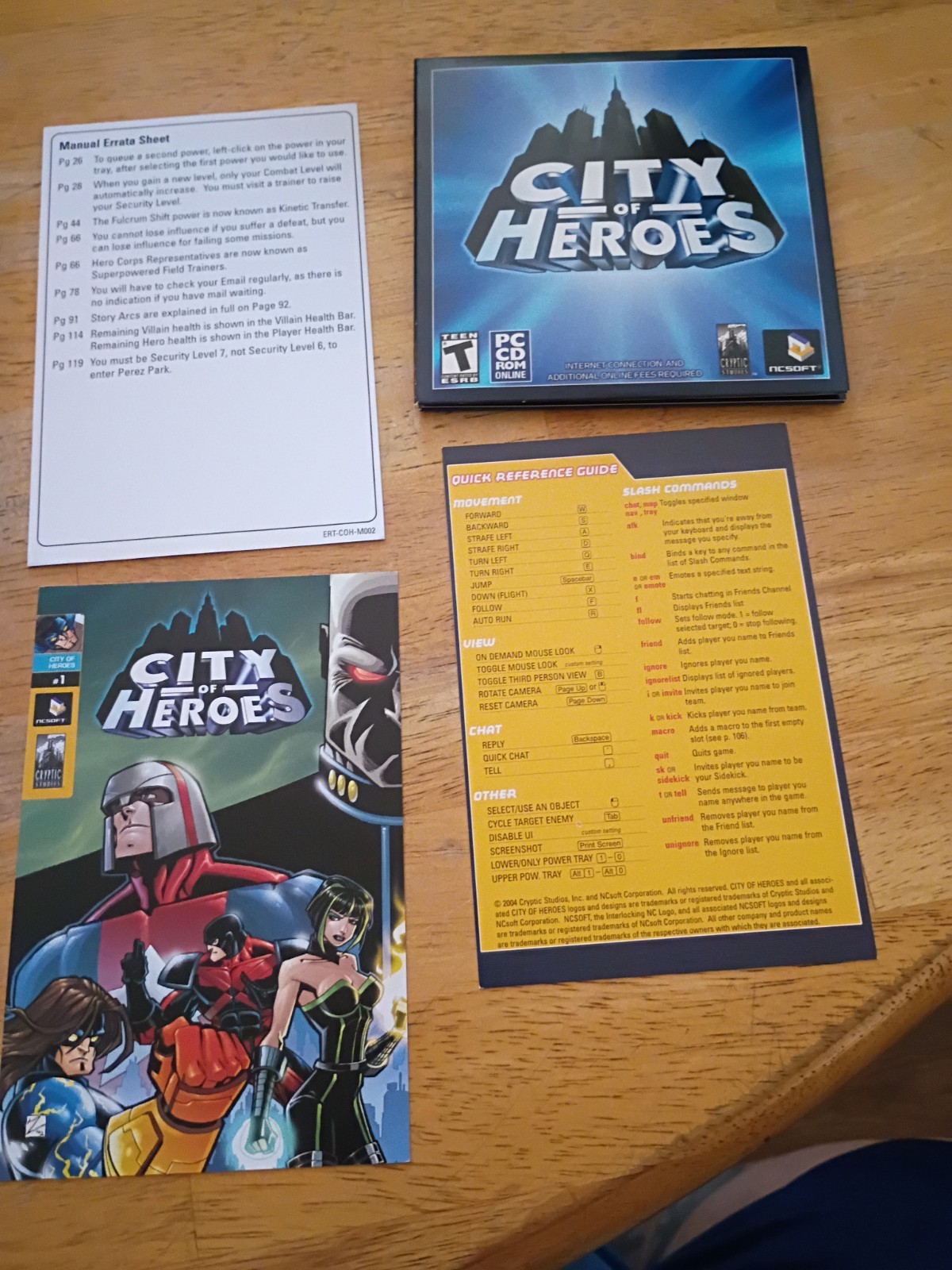 Vintage 2004 City of Heroes PC- Game Big Box Edition (Ncsoft Cryptic )