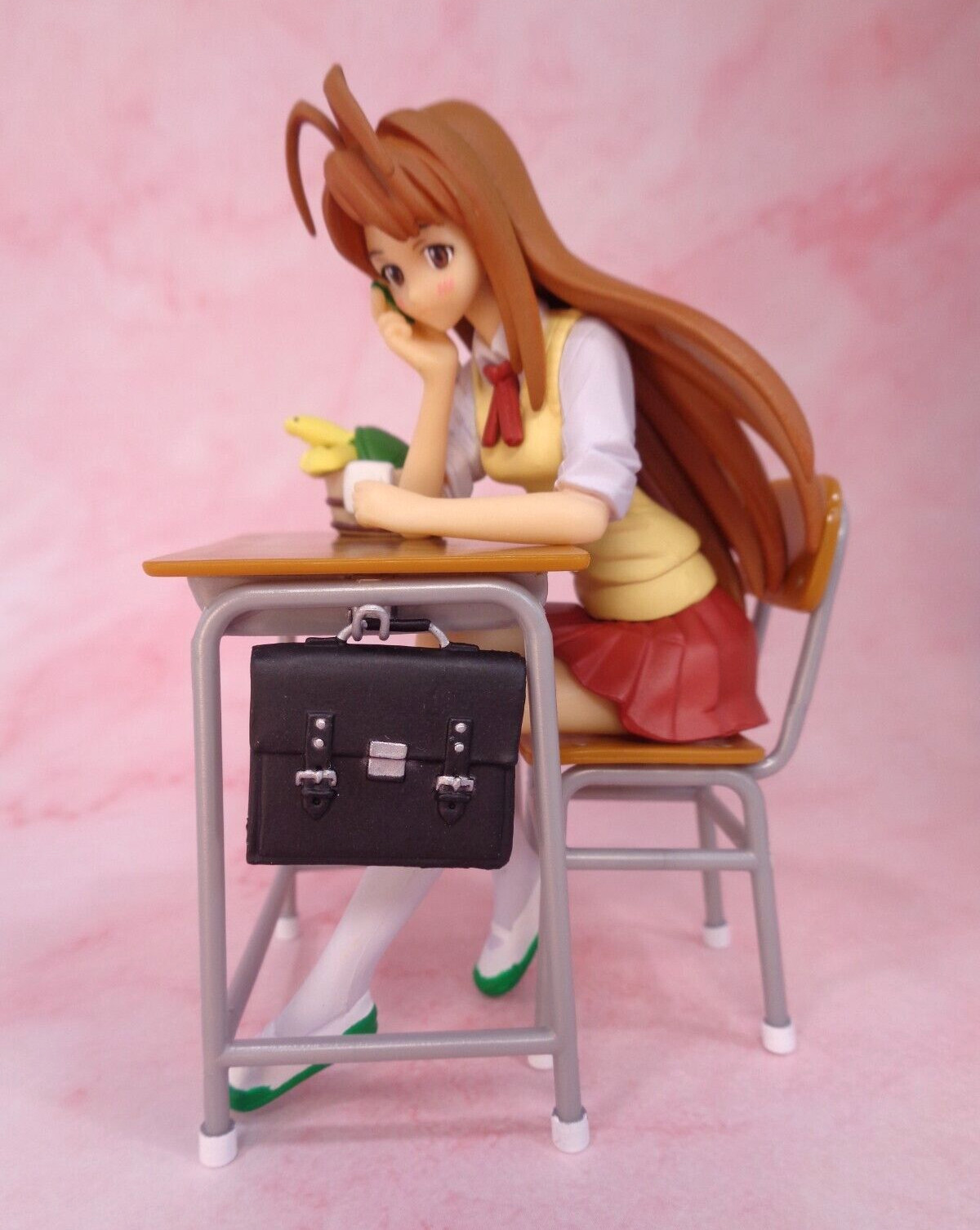 Naru Narusegawa Figure Set Sunday x Magazine St. SunMaga School Gakuen Love Hina