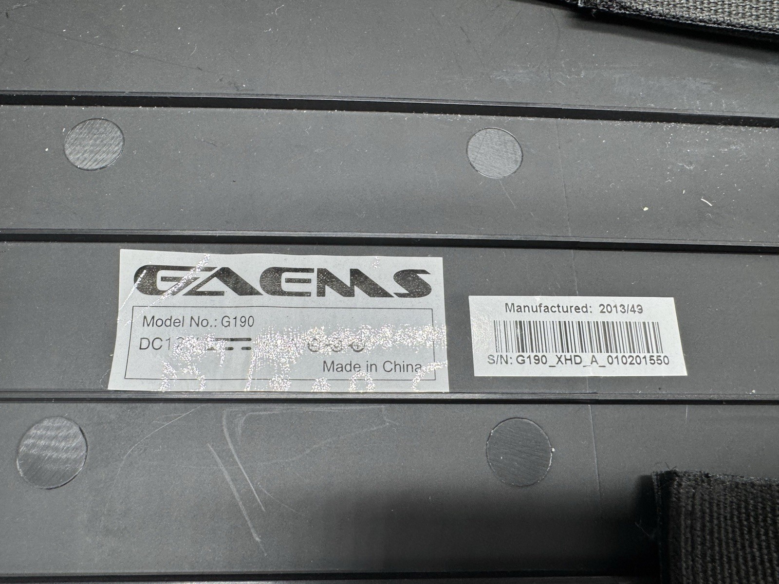 GAEMS G190 Vanguard Portable Gaming Case 19″ Monitor with Power and HDMI Cables
