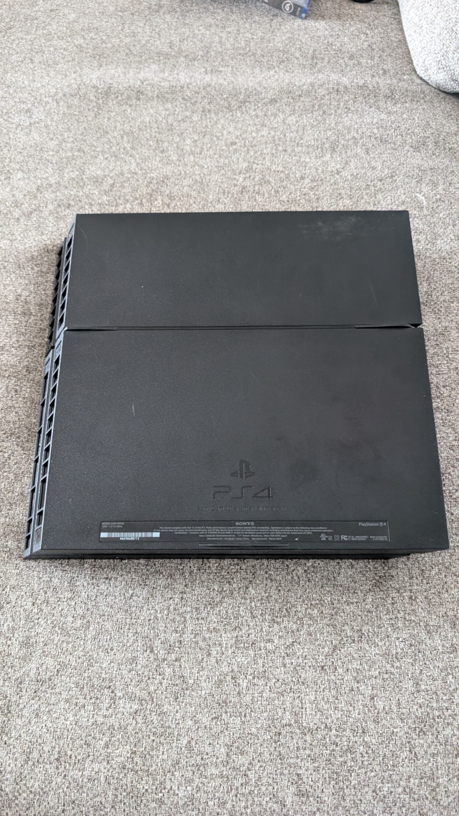 Sony PlayStation 4 500GB Console PS4 w/ Games Bundle READ