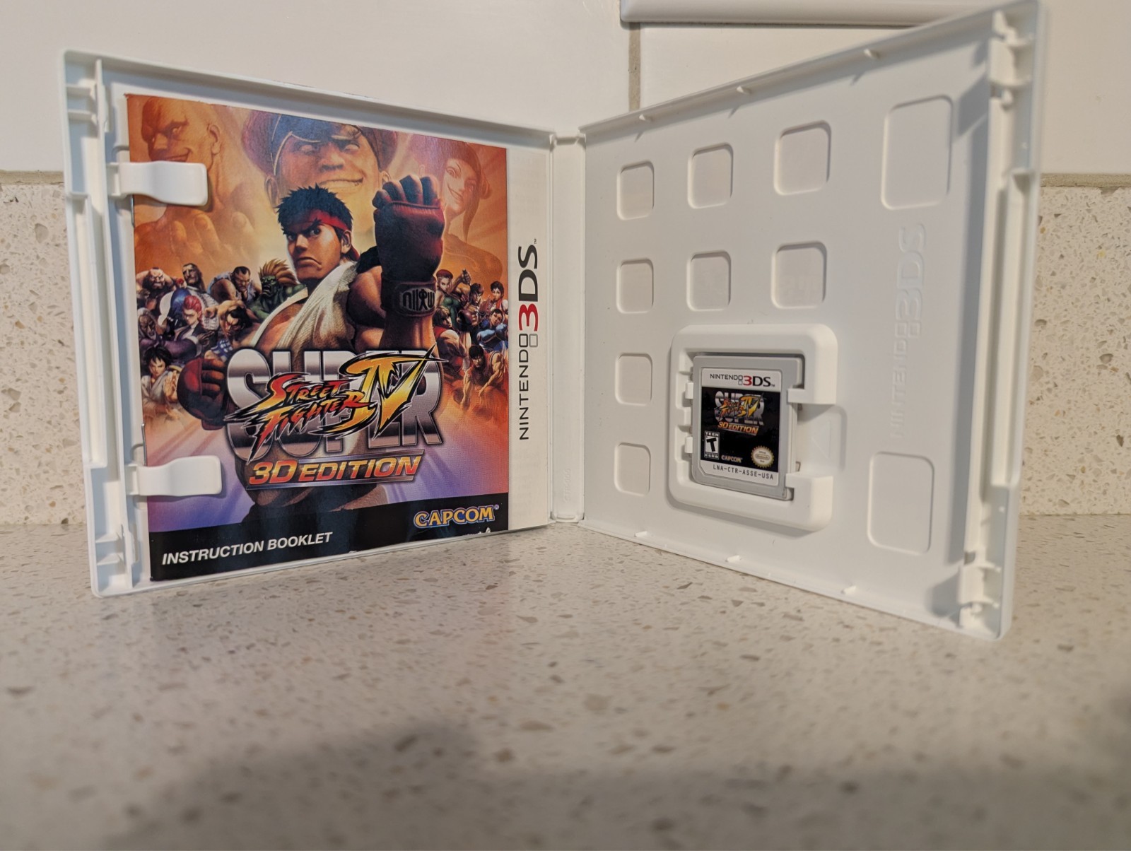 Super Street Fighter IV 3D Edition Nintendo 3DS CIB Manual