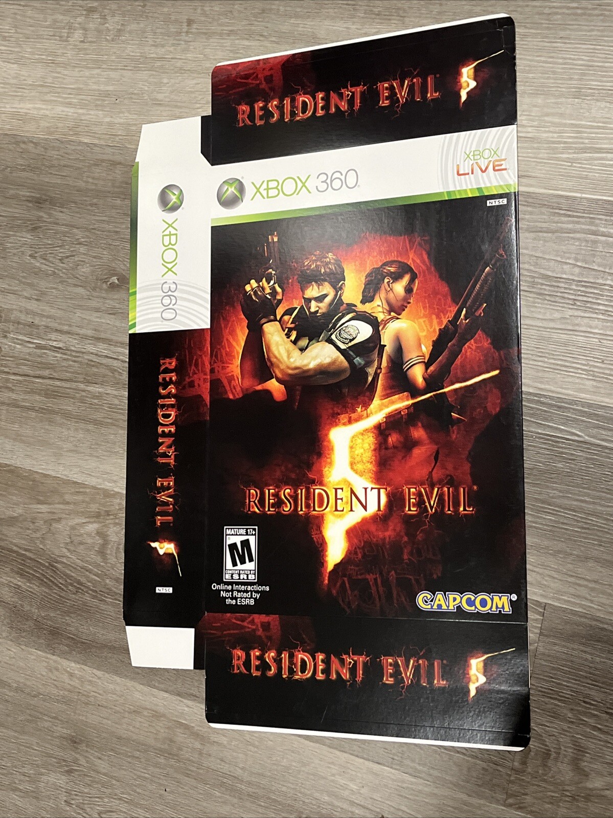 Resident Evil 5 Xbox 360 GameStop Promo Oversized Display Capcom Box Standee