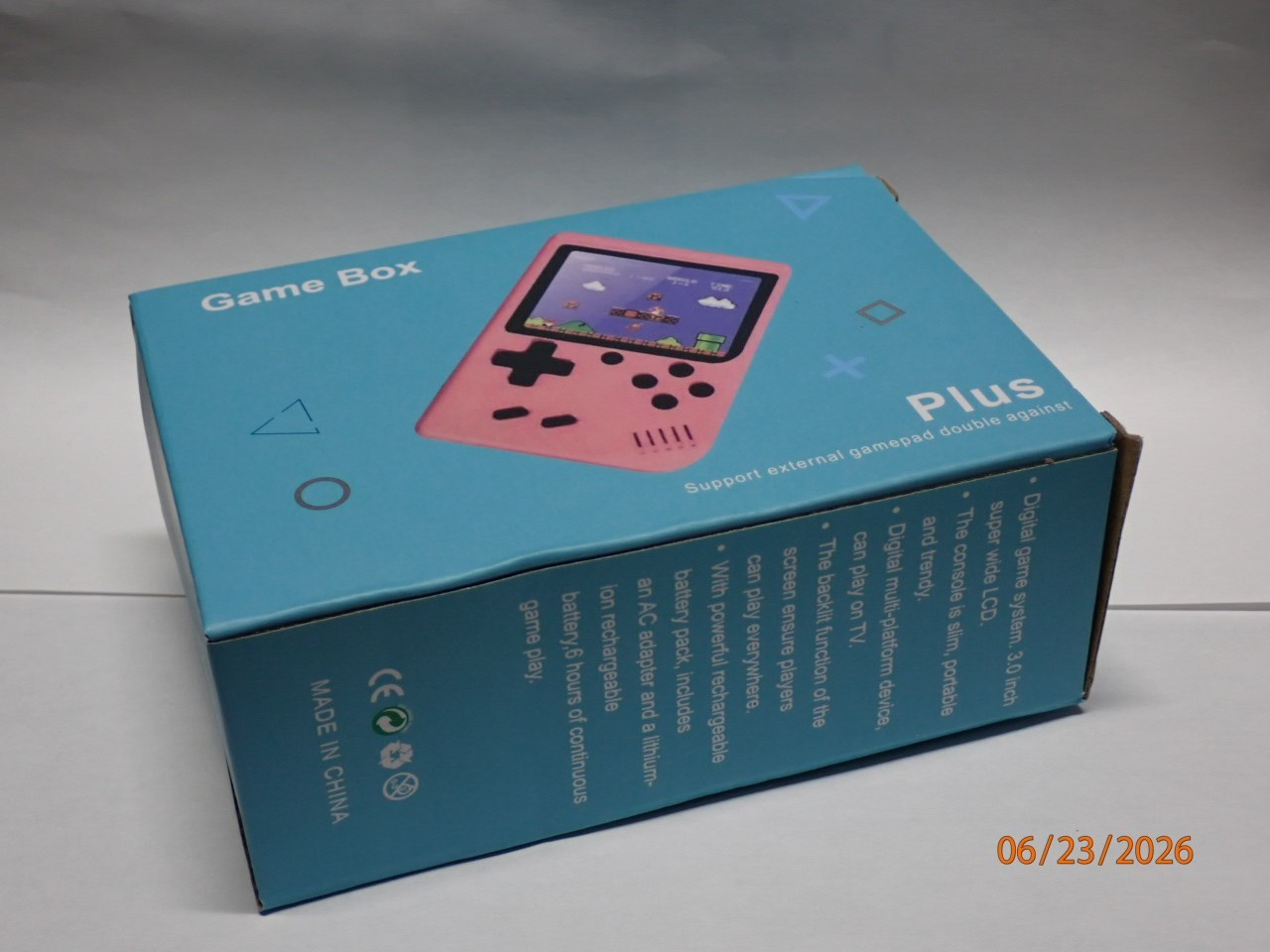 Retro Handheld Game Console, 3.0″ LCD, Portable, 400 Classic Video Games Mini