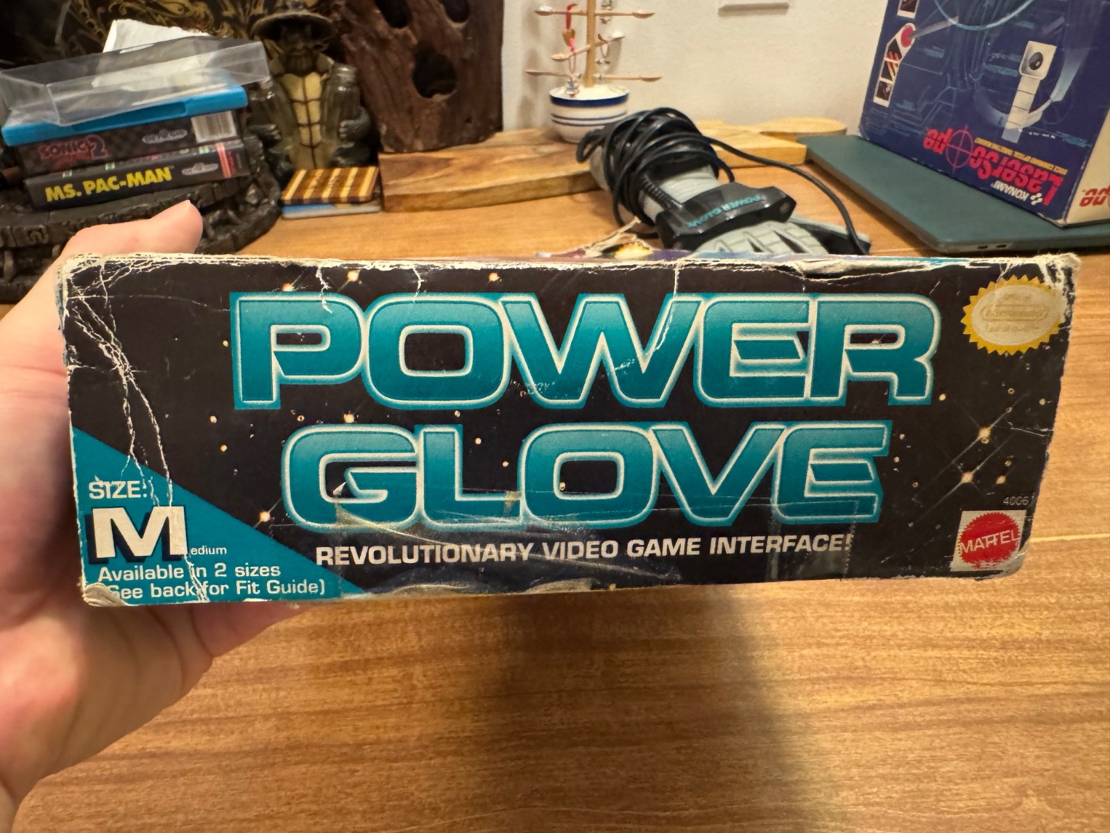 Nintendo NES Power Glove video game motion controller CIB complete w/ rough box