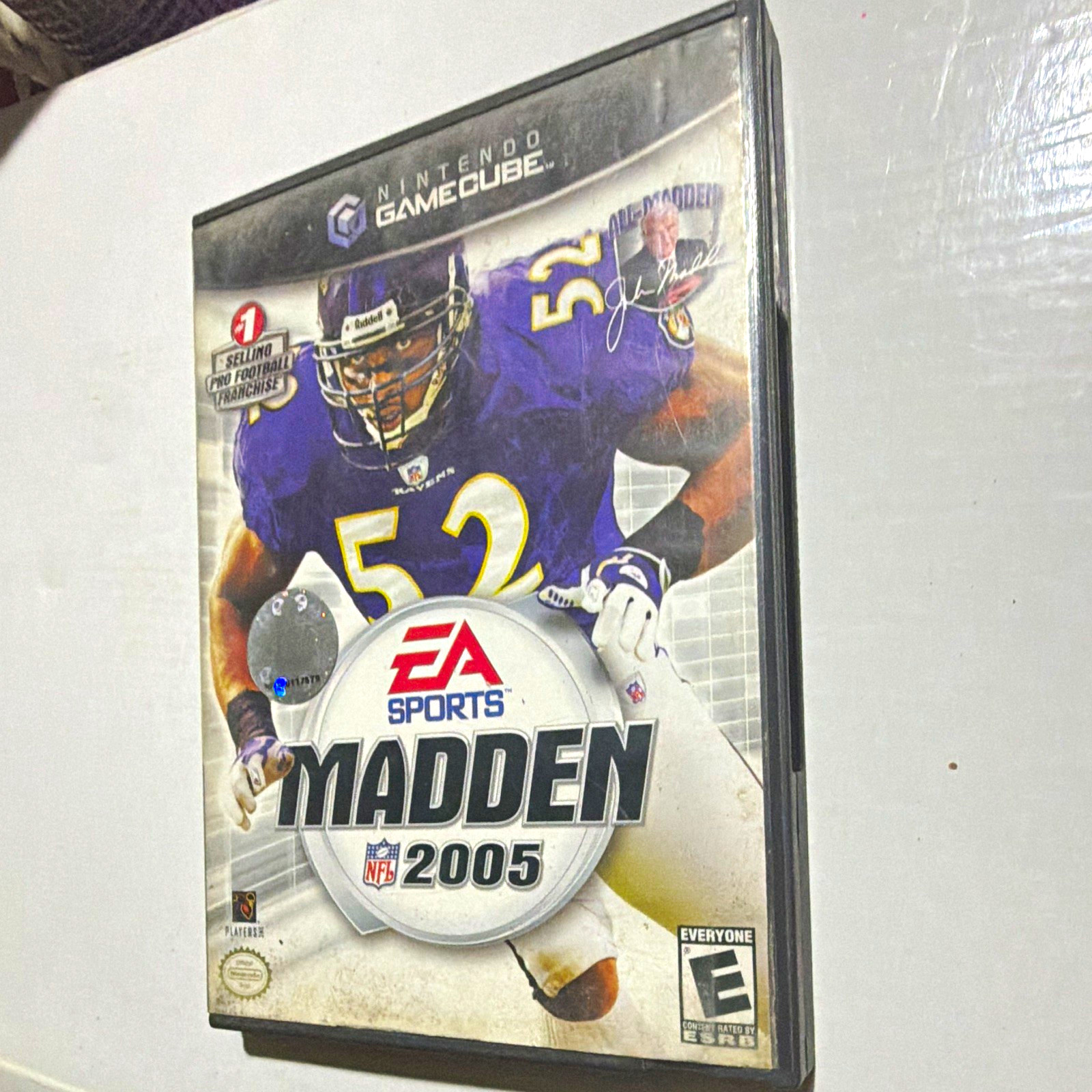 EA Sports Madden NFL 2005 – Nintendo GameCube Football E 2004 NTSC-U/C