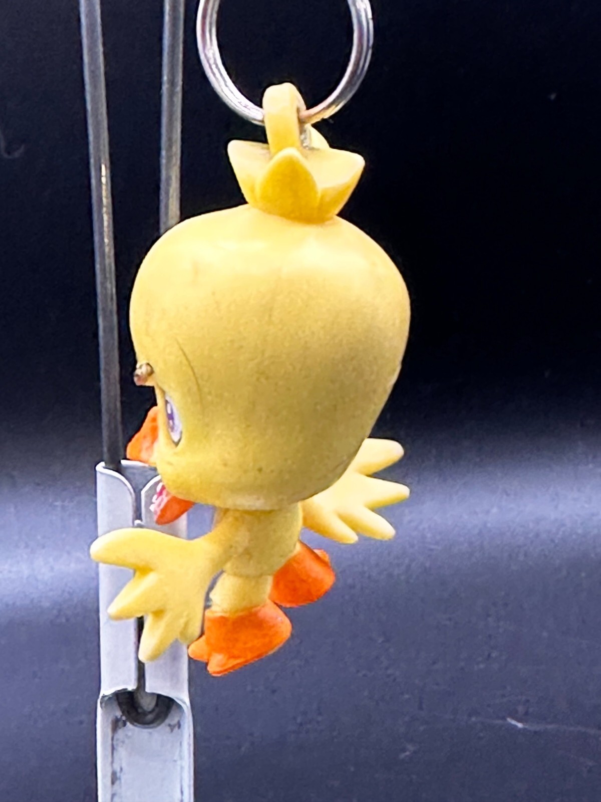Five Nights at Freddy’s FNAF Chica Keychain backpack clip exclusive card case