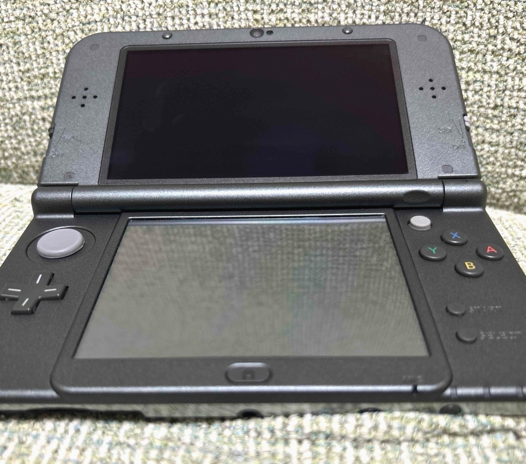 New Nintendo 3DS XL LL Monster Hunter 4G Special Pack Console w/ Charger Rank:B